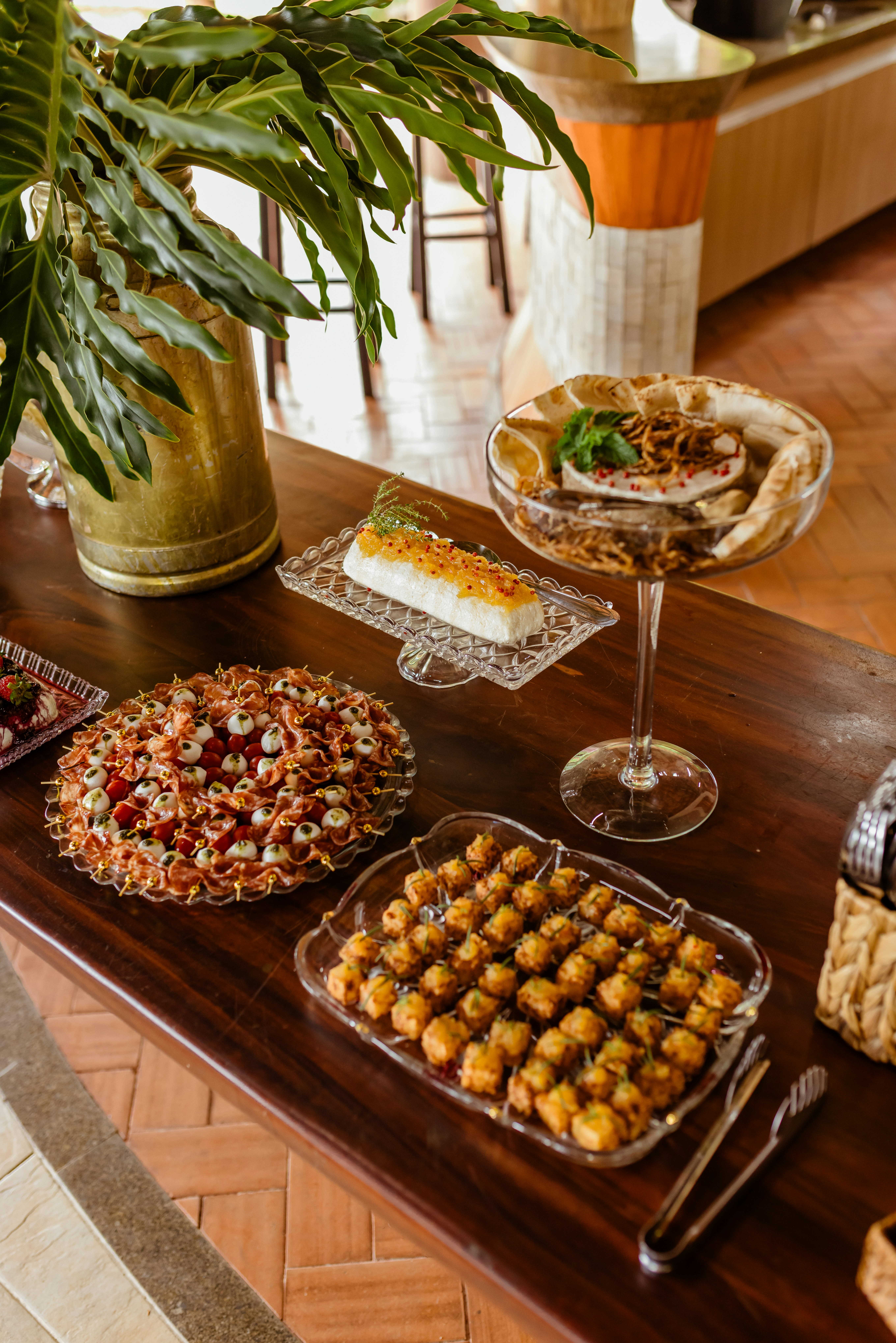 Photo by jonathanborba