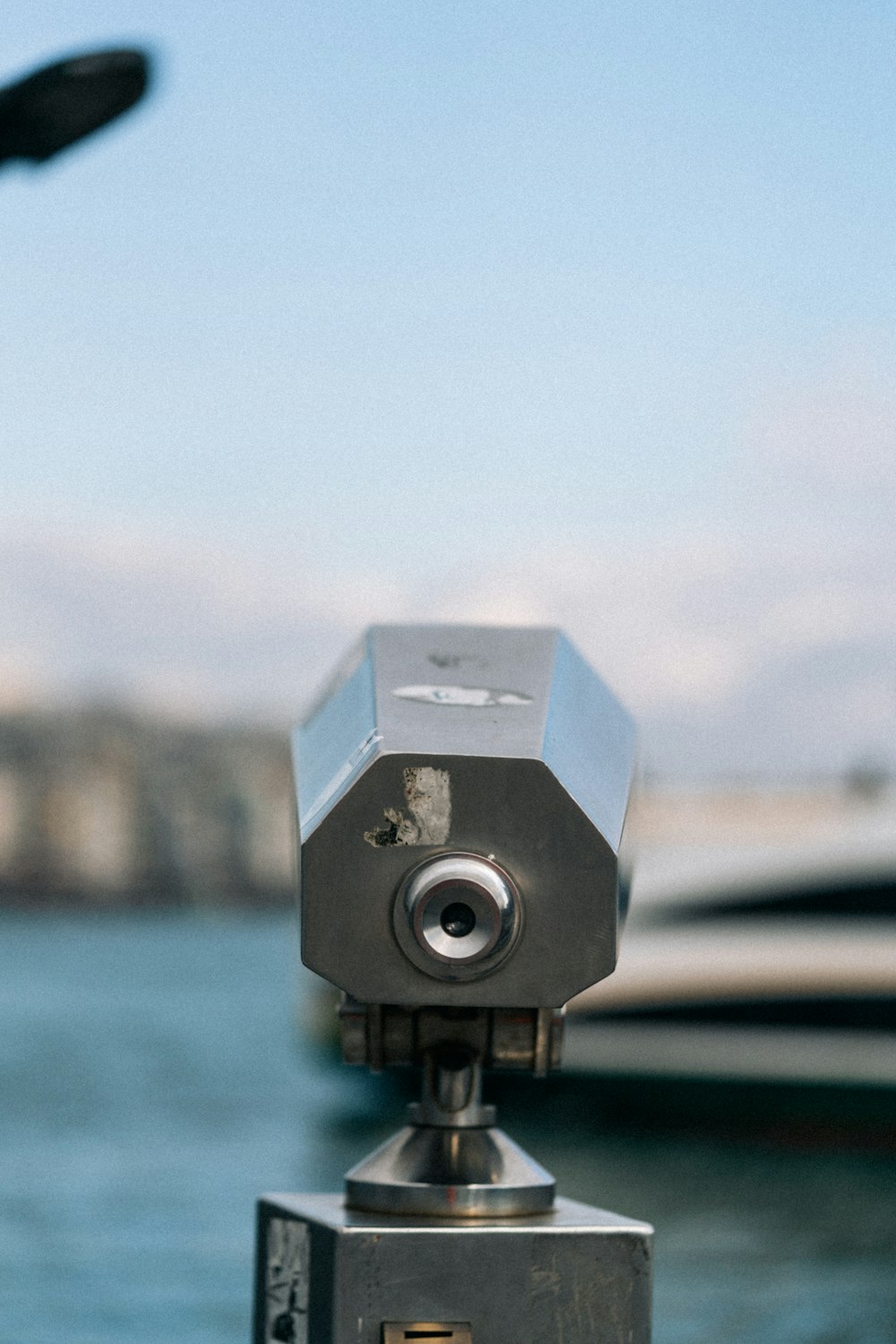 a close up of a camera on a tripod