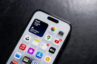 una imagen de iphone 14 pro Km0 para el articulo de iPhones Km0 y reacondicionados