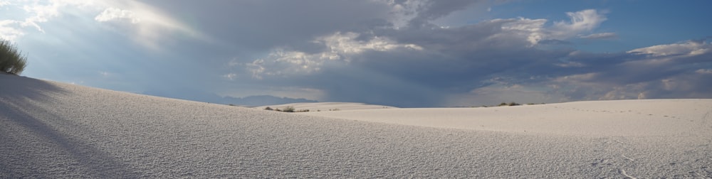 White sand dunes at White Sand National Park in New Mexico