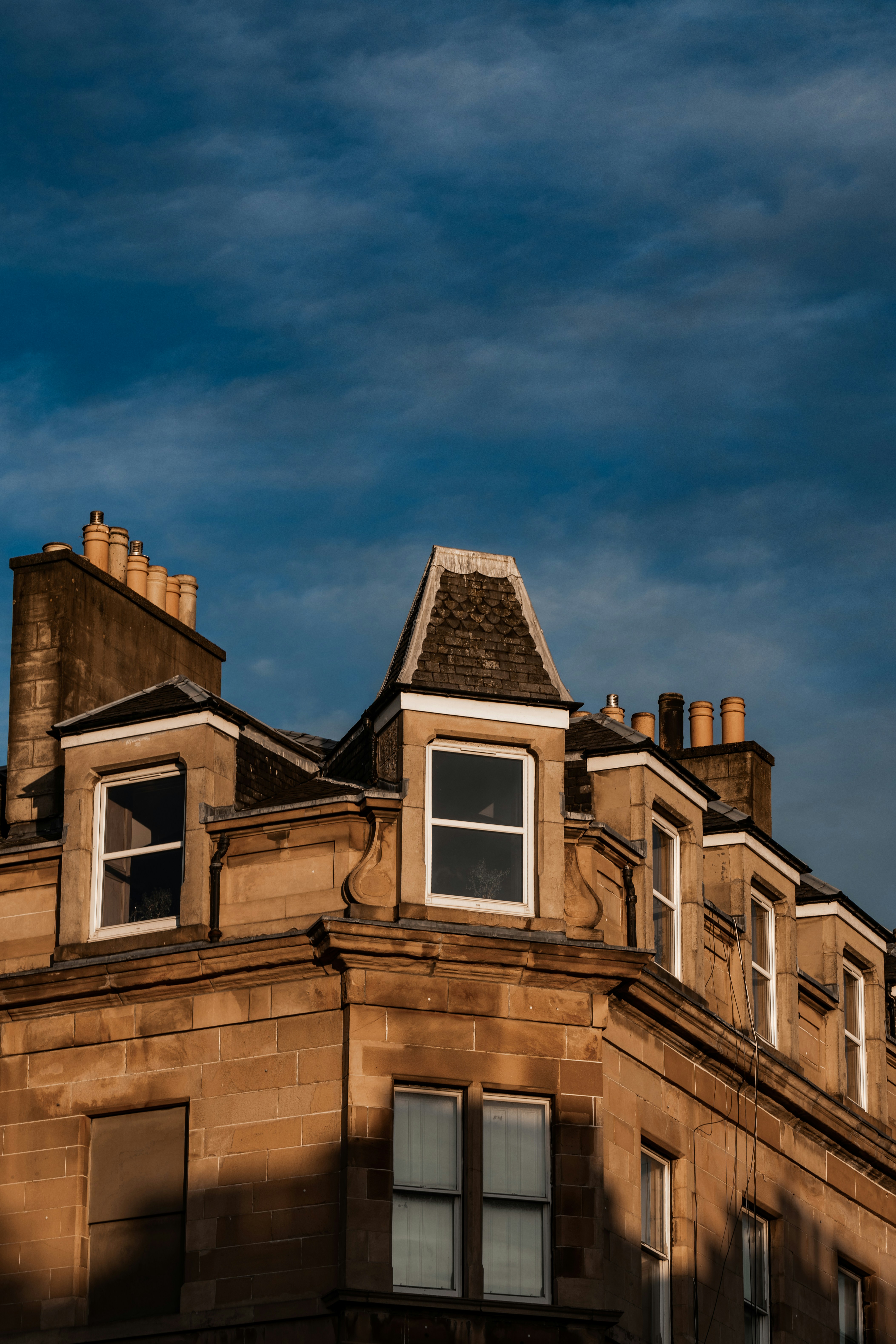 Photo by winstontjia