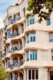 la pedrera: barcelona travel blog