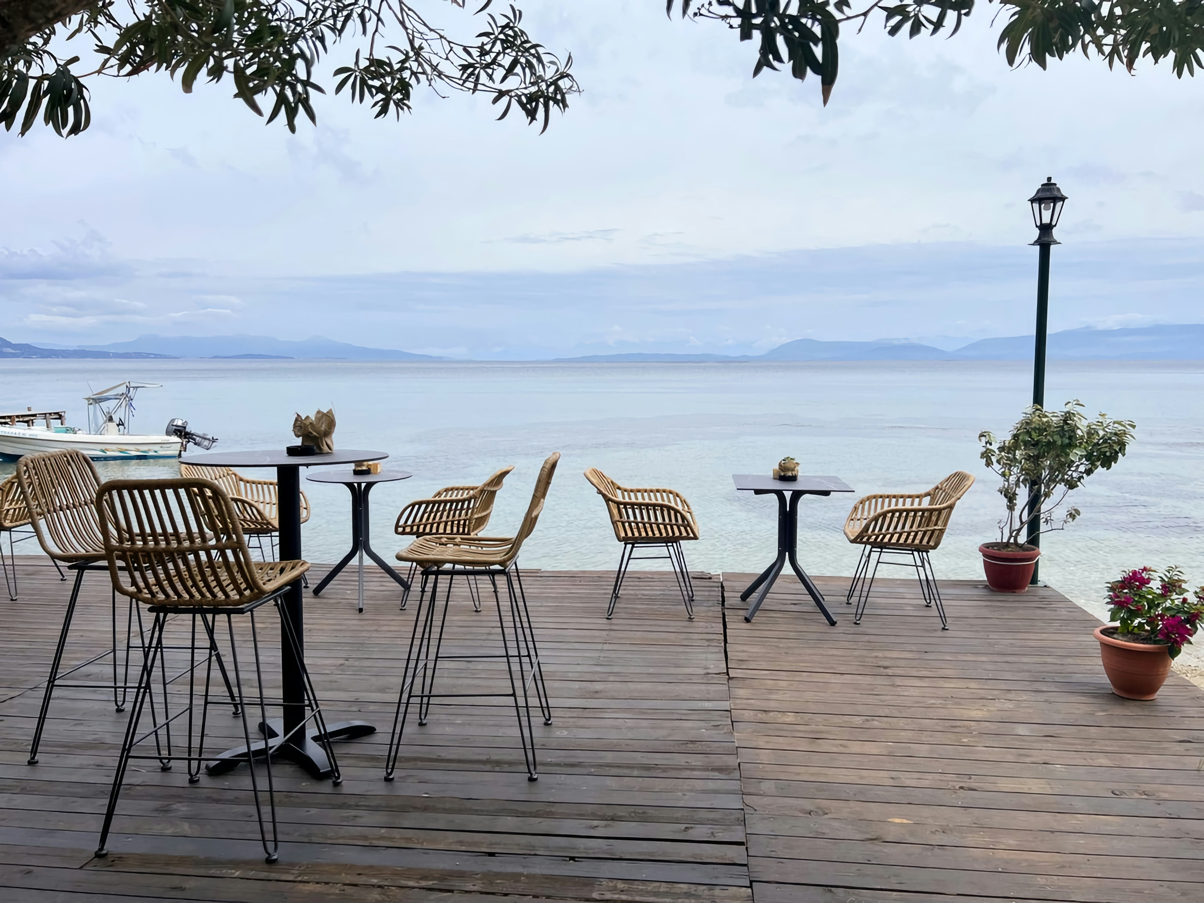 Photo by isawcompany