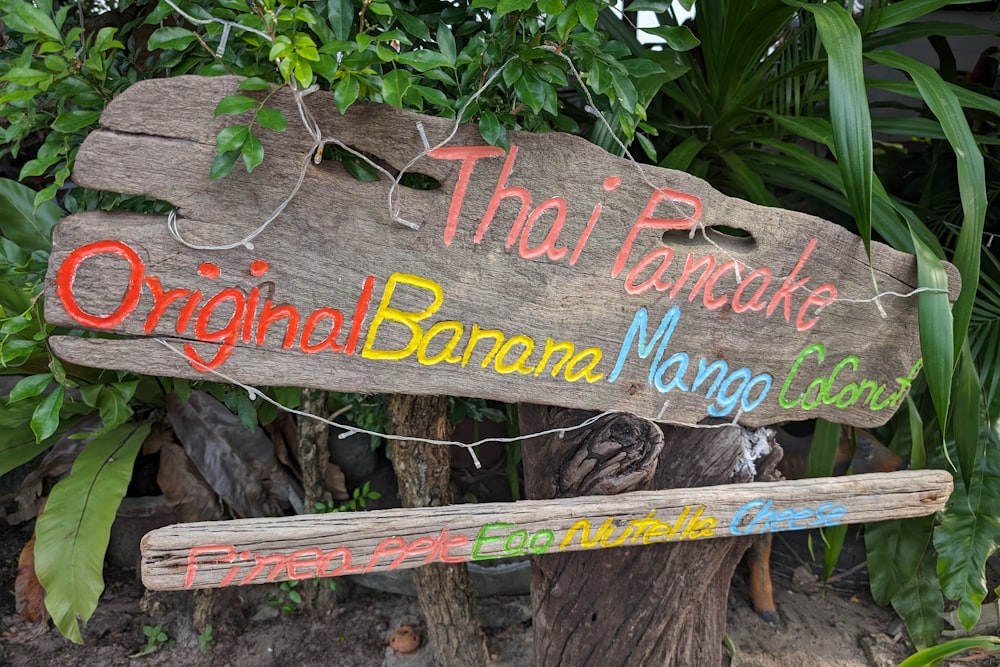 a wooden sign that says, this favorite original banana magic