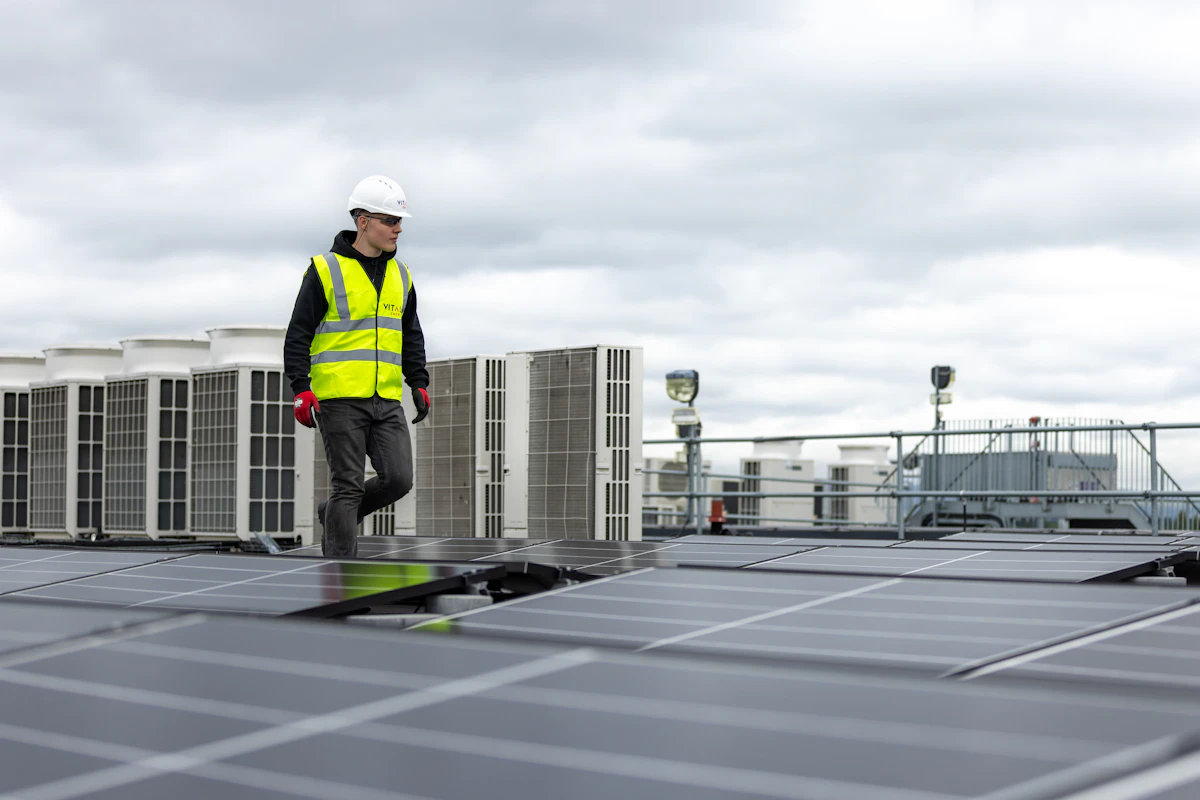 Roofing Inspection Scheduling: Jobber + CompanyCam 2026
