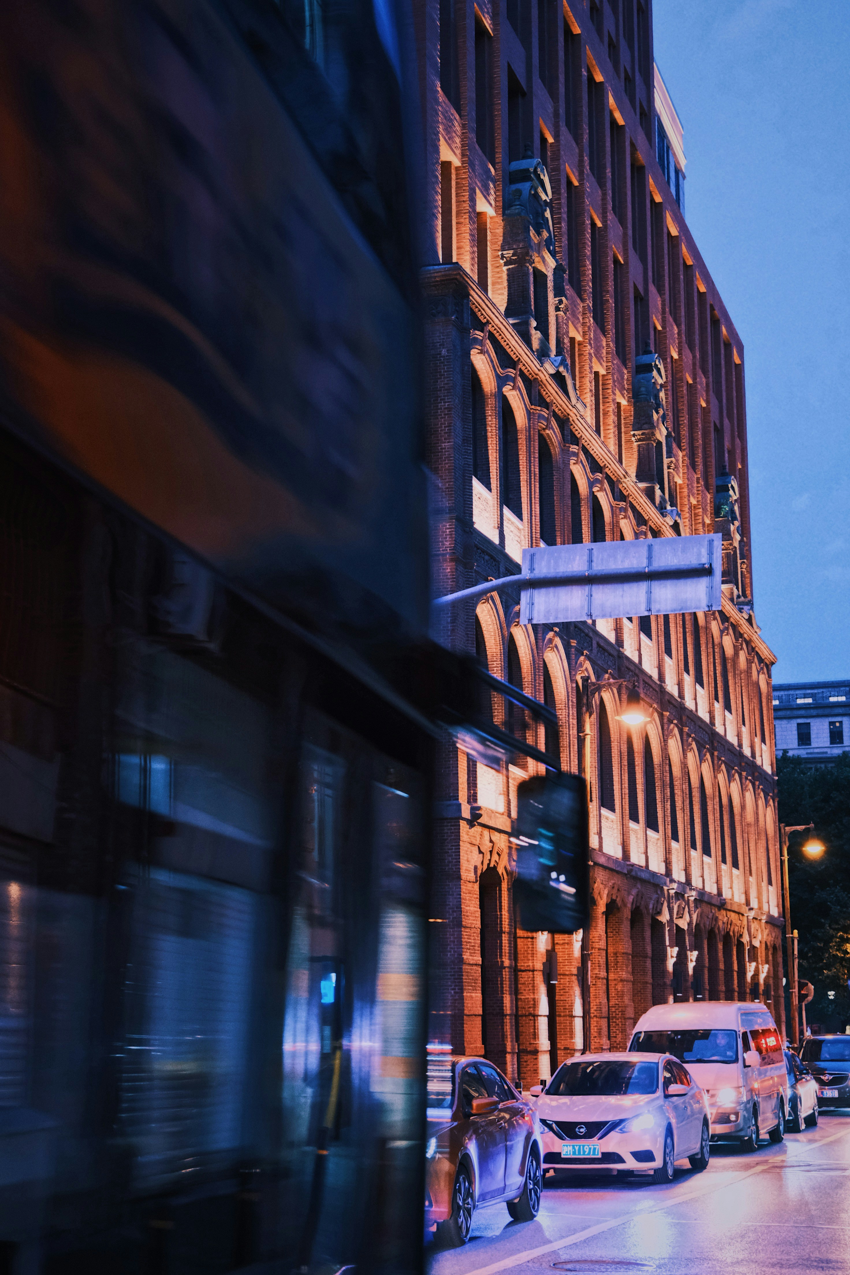 Photo by alex_zijian