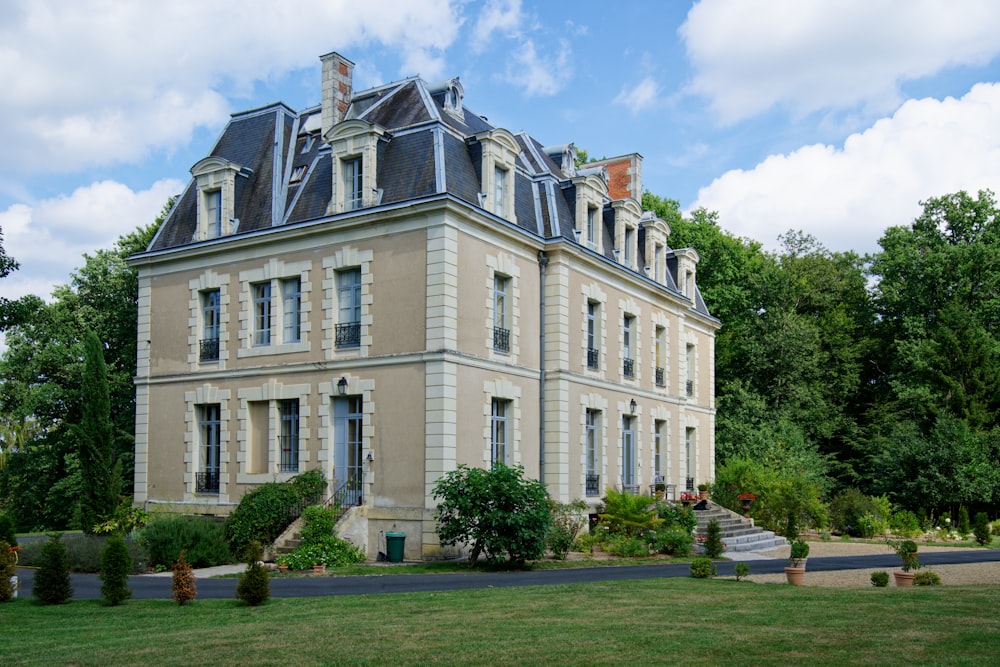 a large building with a lot of windows on the top of it