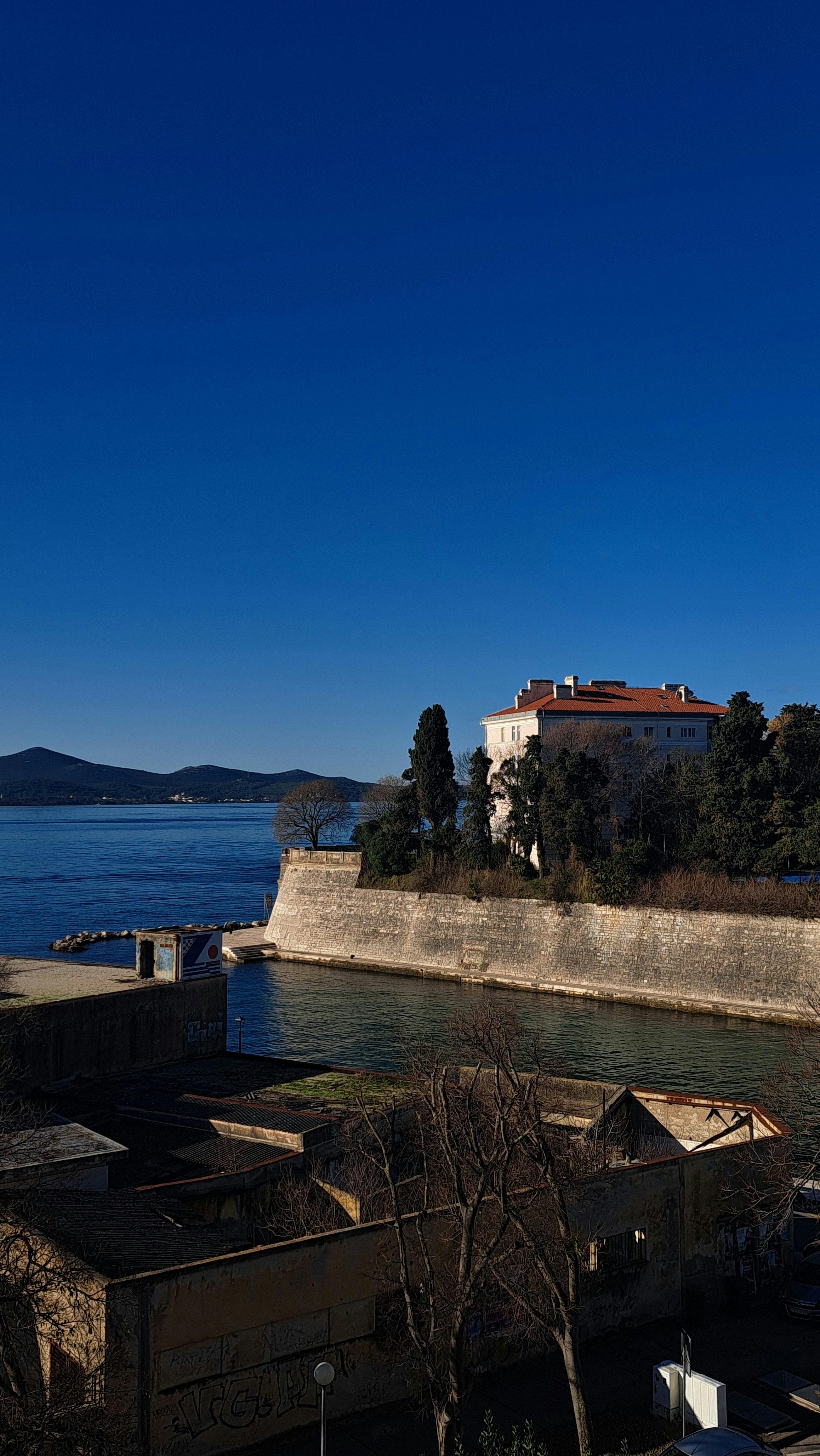 Photo by martapedich