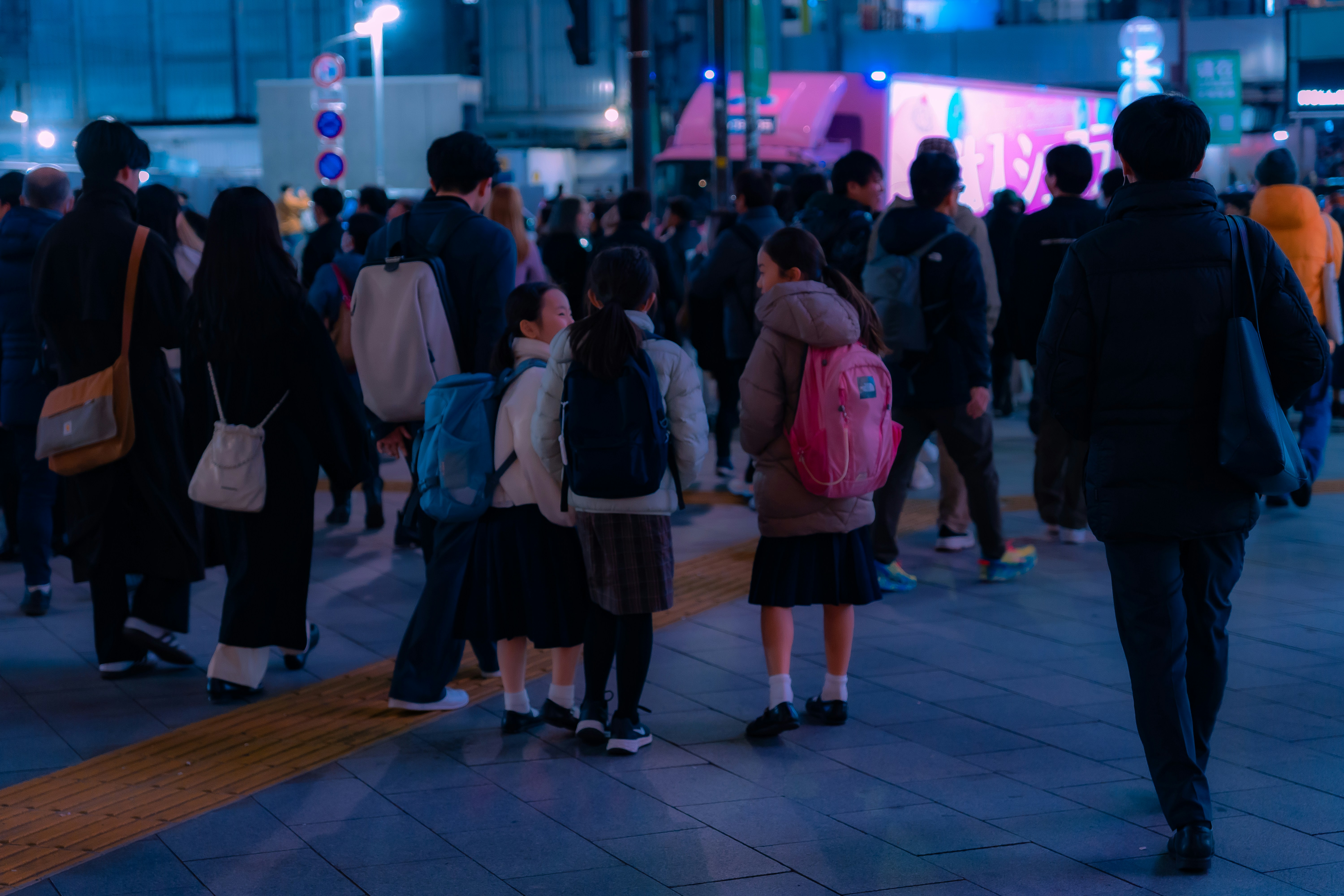 Tips for Photographing Kids in Crowds