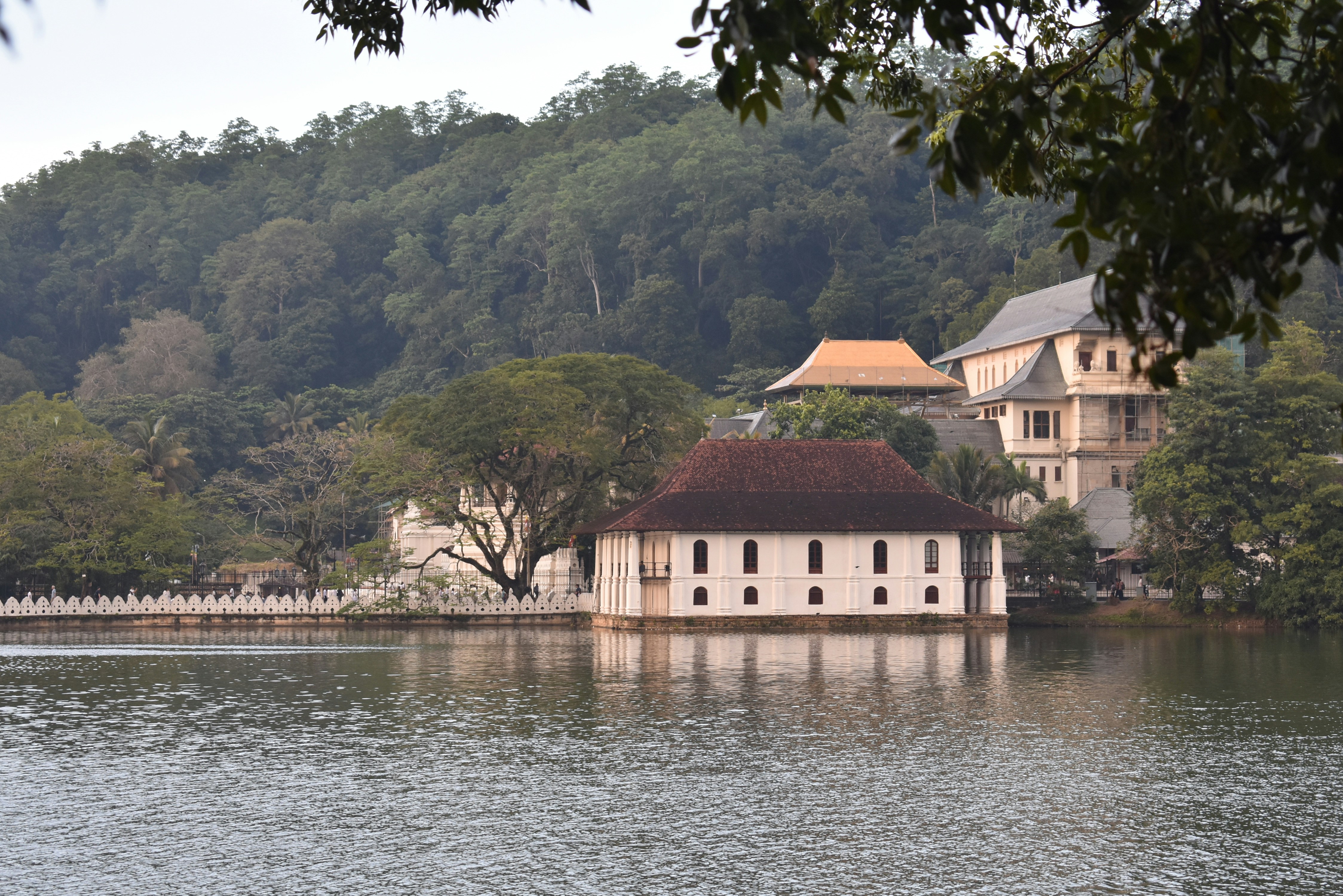 Kandy – Safety, Health & Local Etiquette