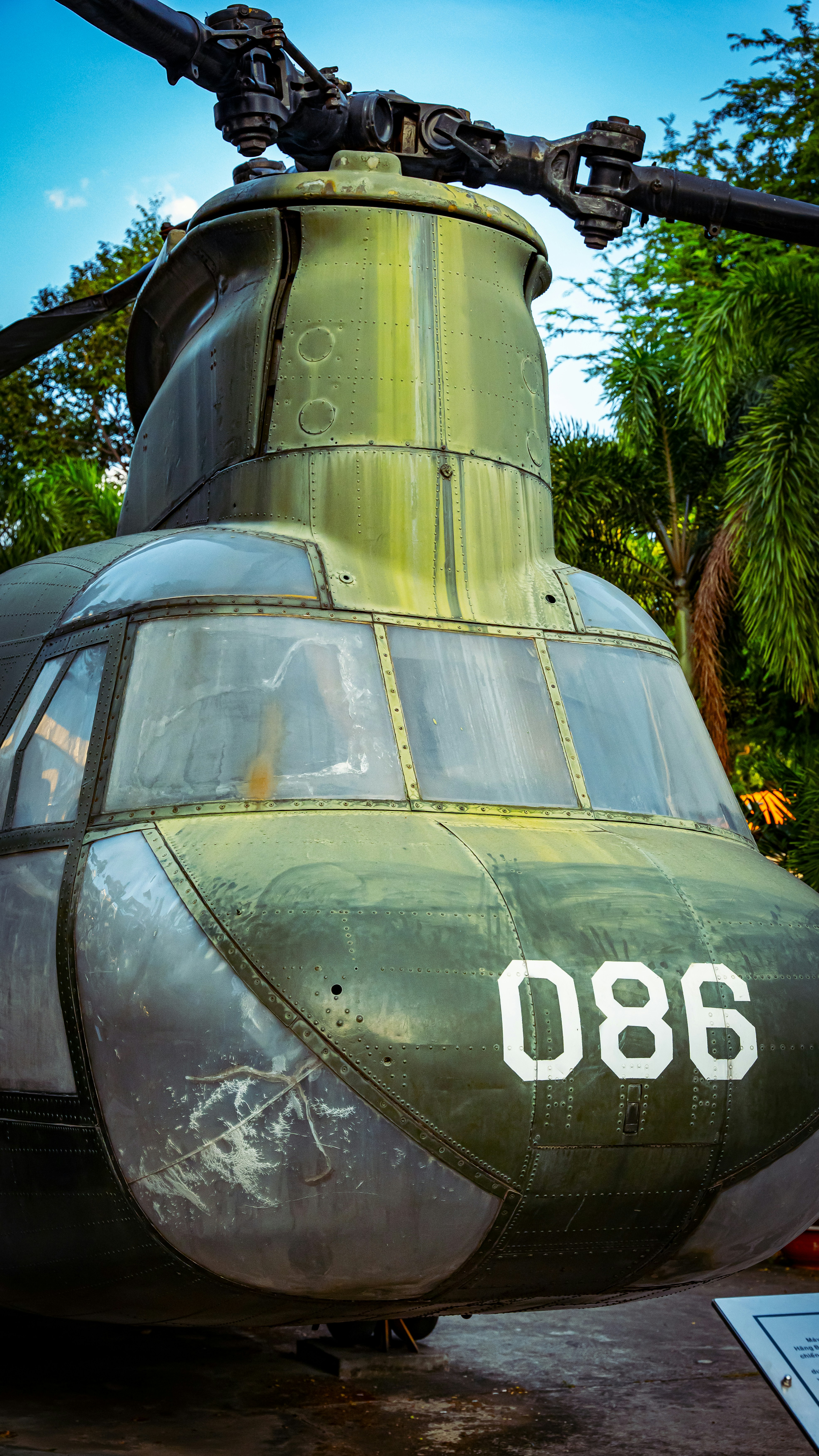 vietnam war jungle helicopter, wallpaper, Taktik AS dalam Perang Vietnam: Analisis Strategi dan Kegagalannya 1