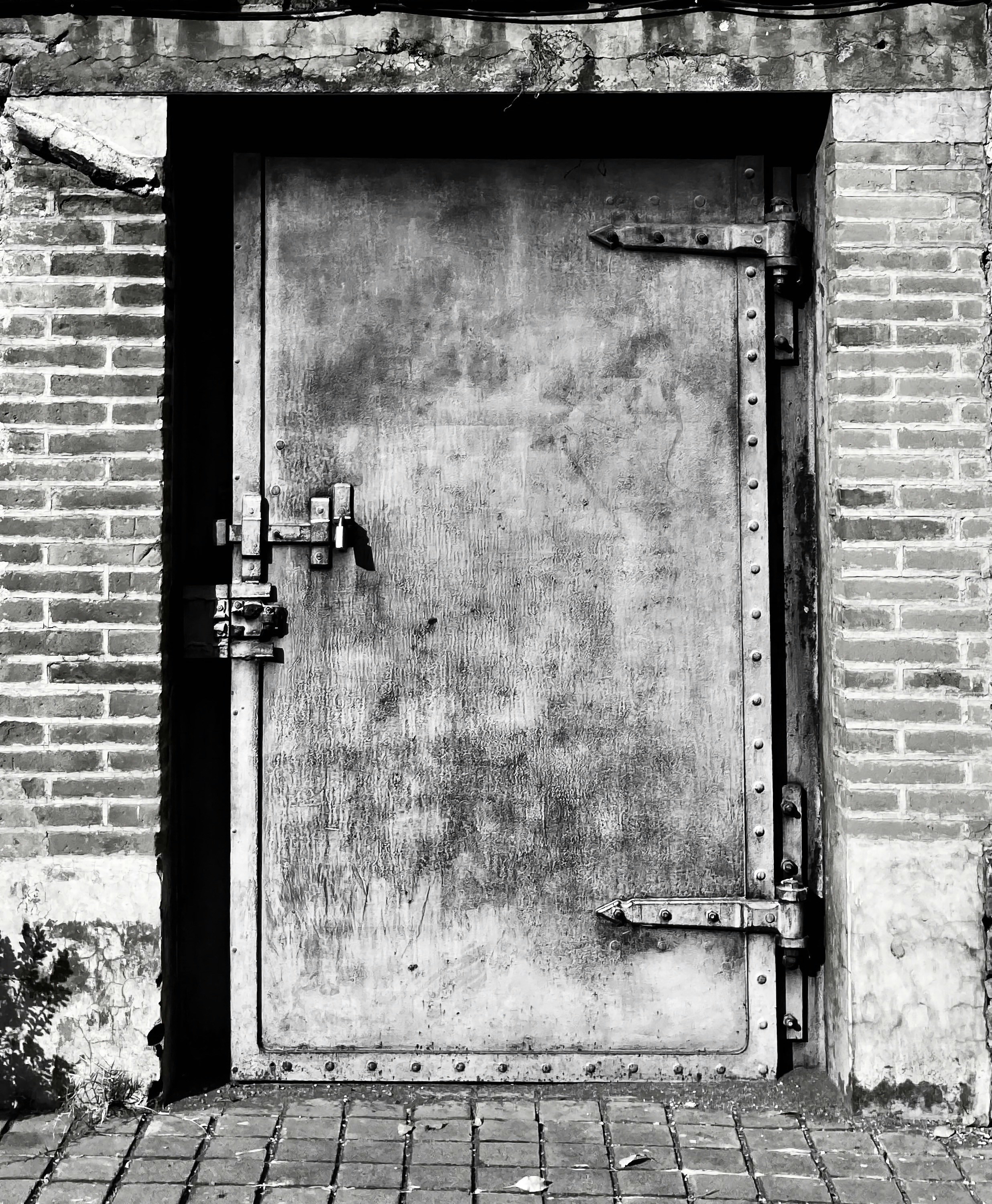The Fallacy of a Safe Encryption Backdoor