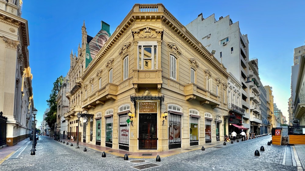 a street scene with a building in the middle of the street