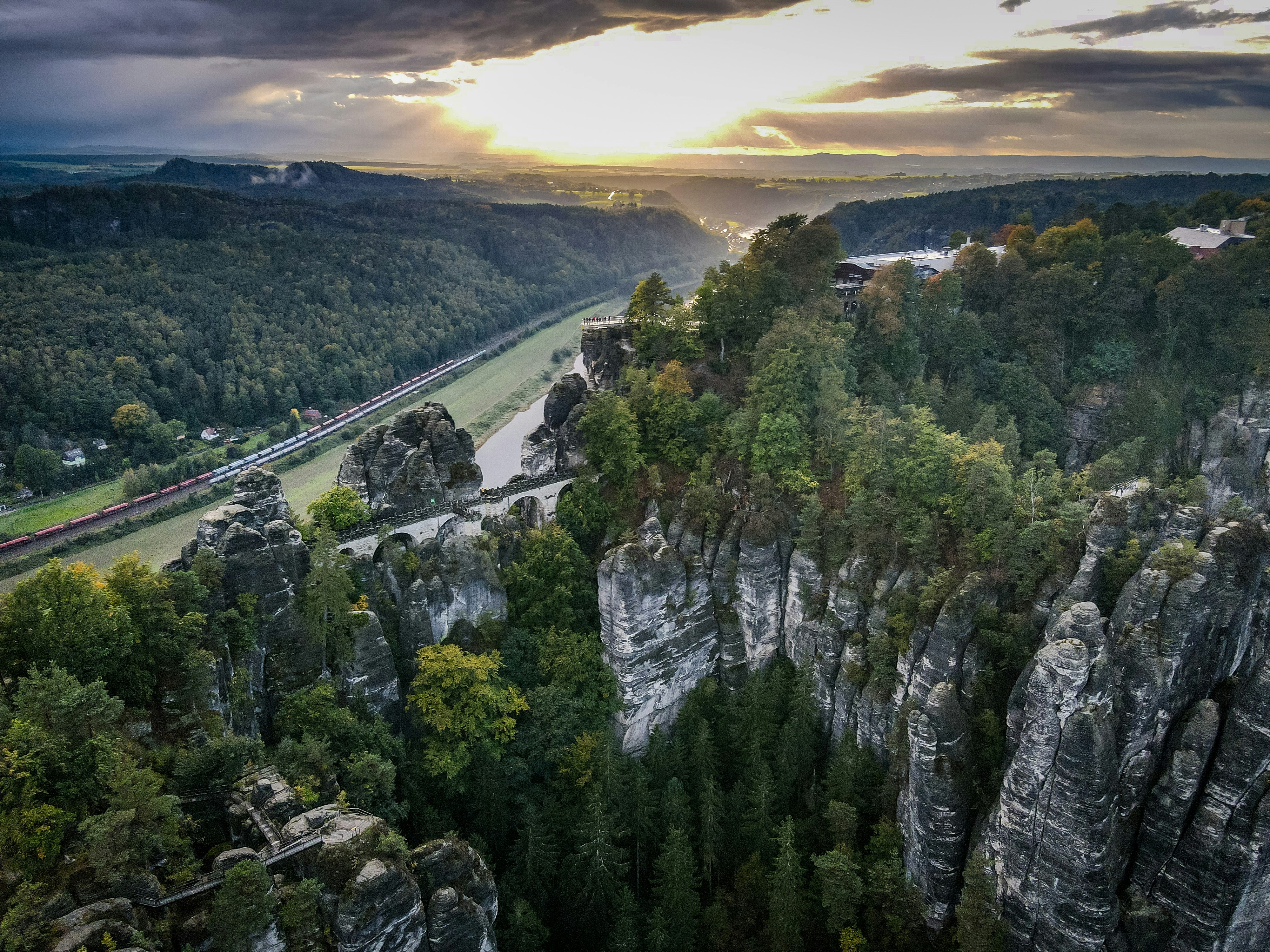 Photo by michaelarimakova