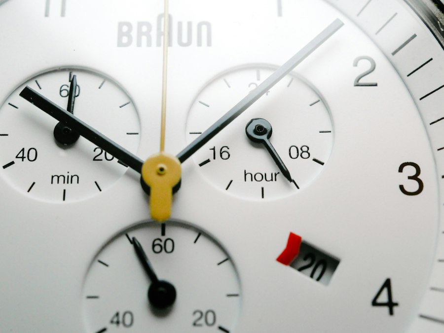 Mondaine Professional Chronograph Montre Mondaine montres et horlogerie