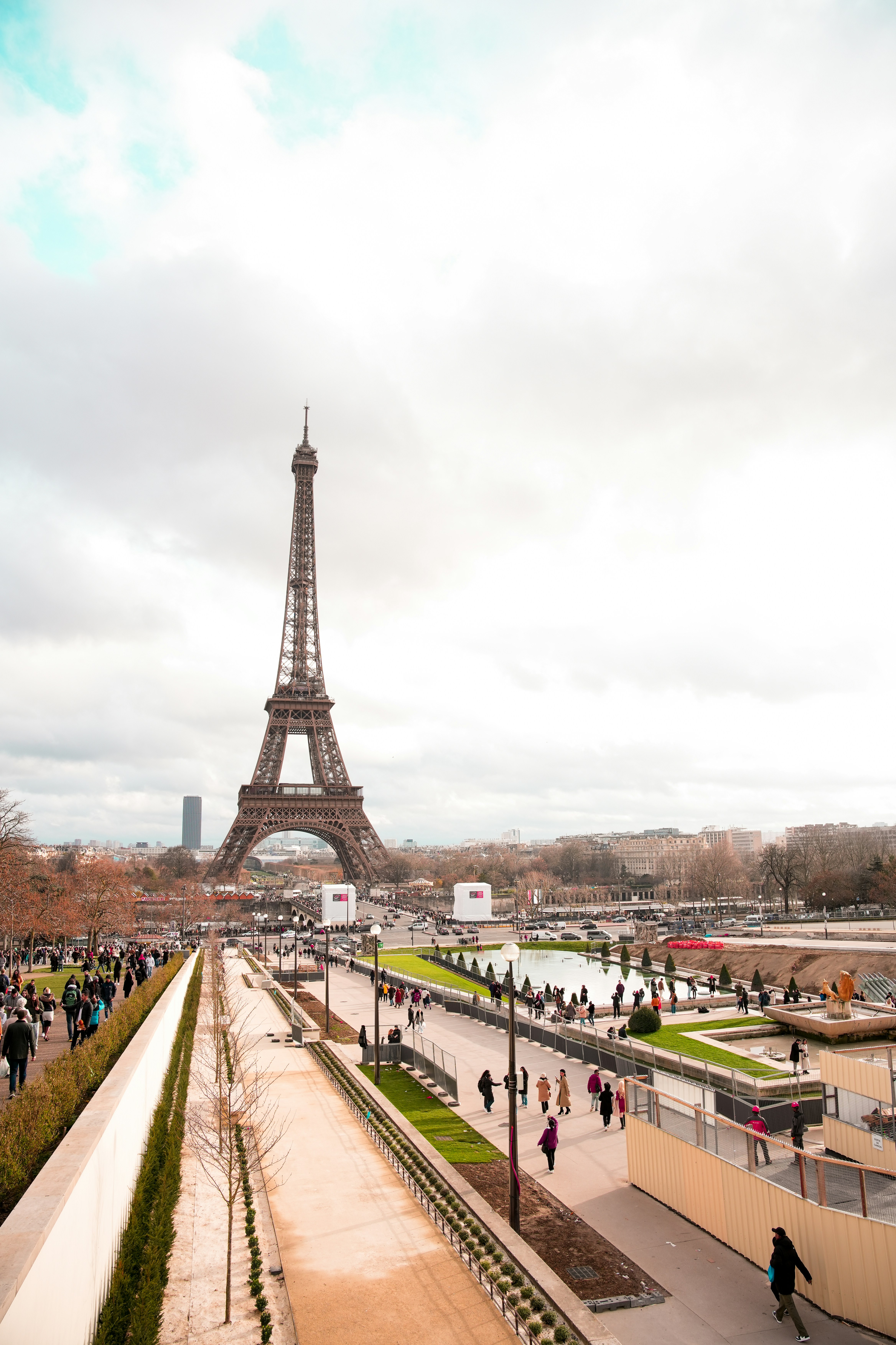 the eiffel tower towering over the city of paris