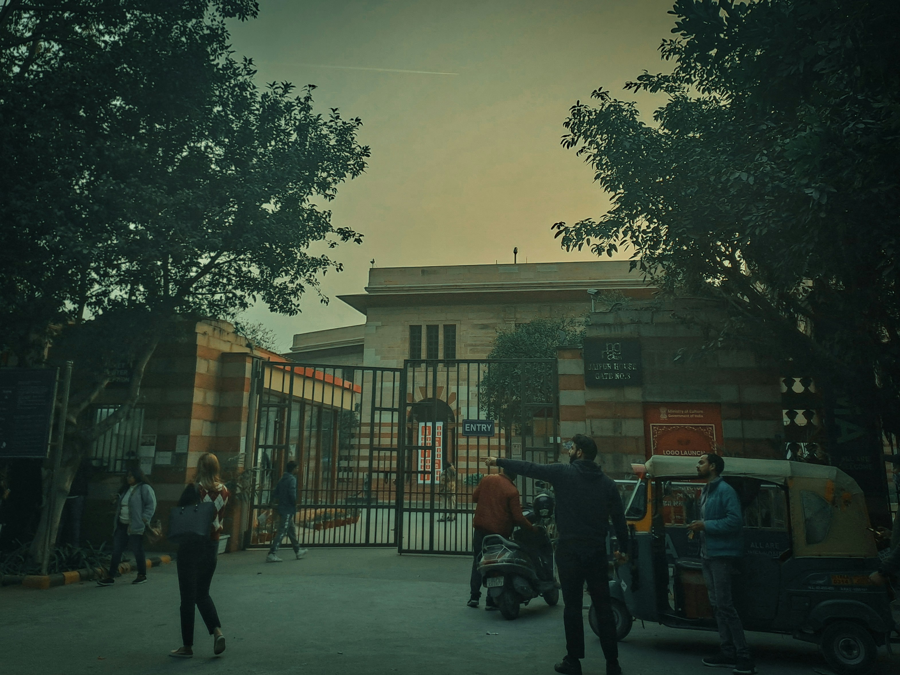 Delhi courthouse exterior
