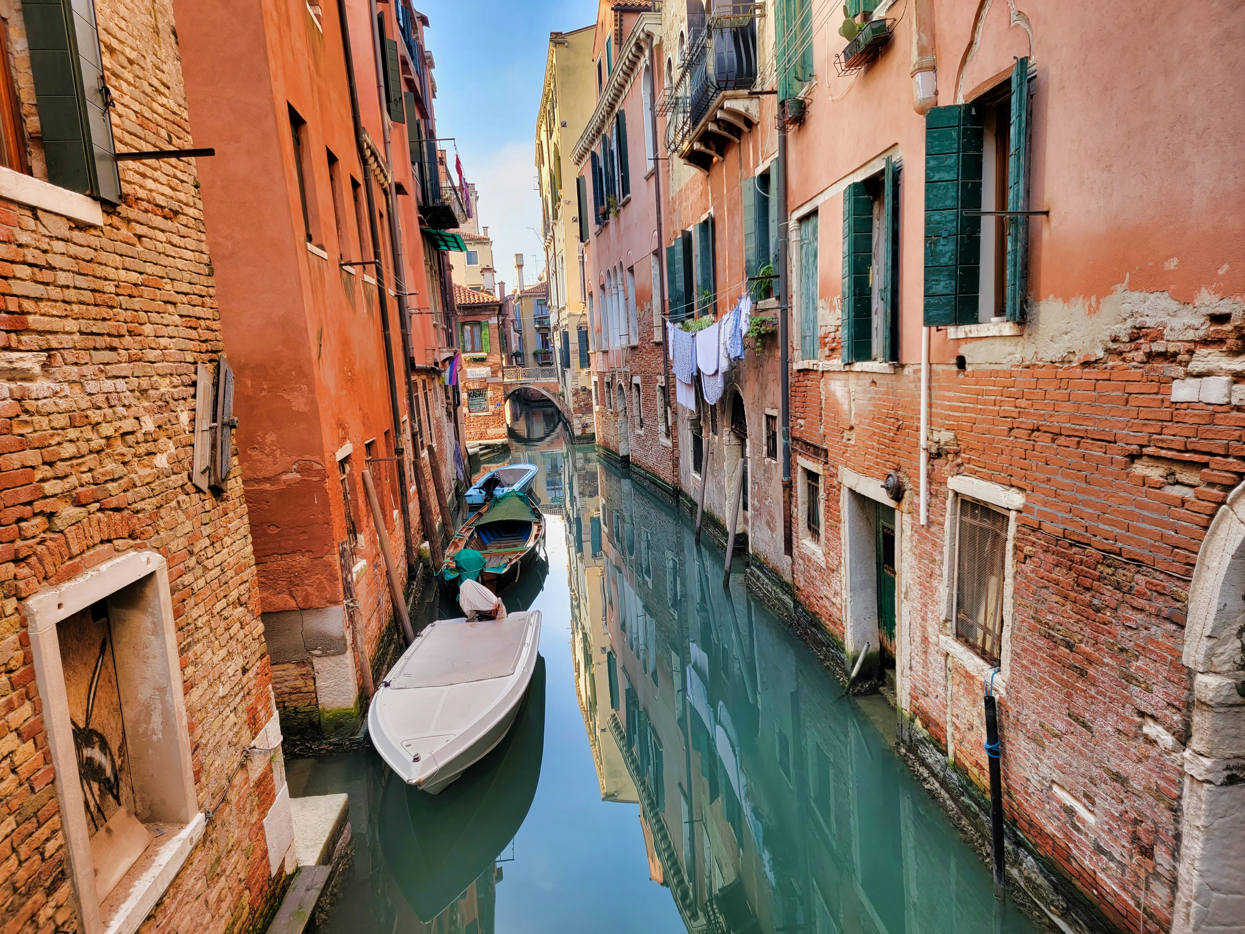 Photo by vladanraznatovic