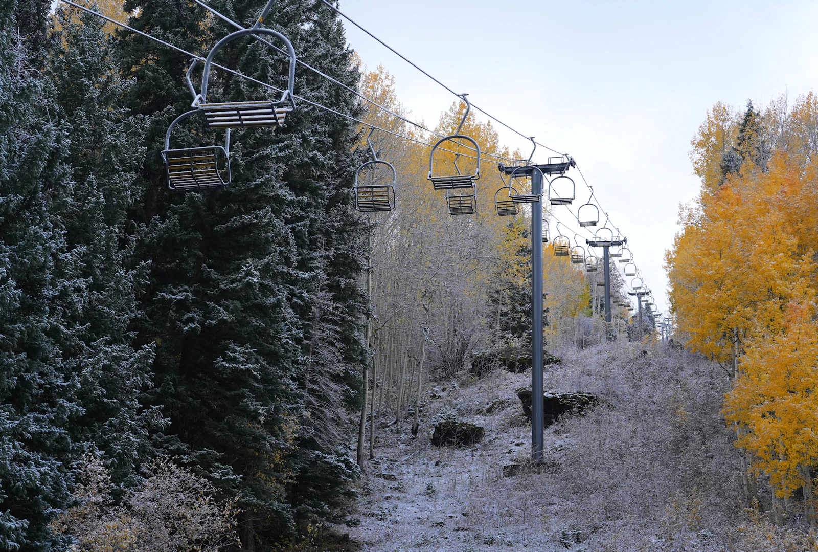 Telluride in its box canyon in the snow