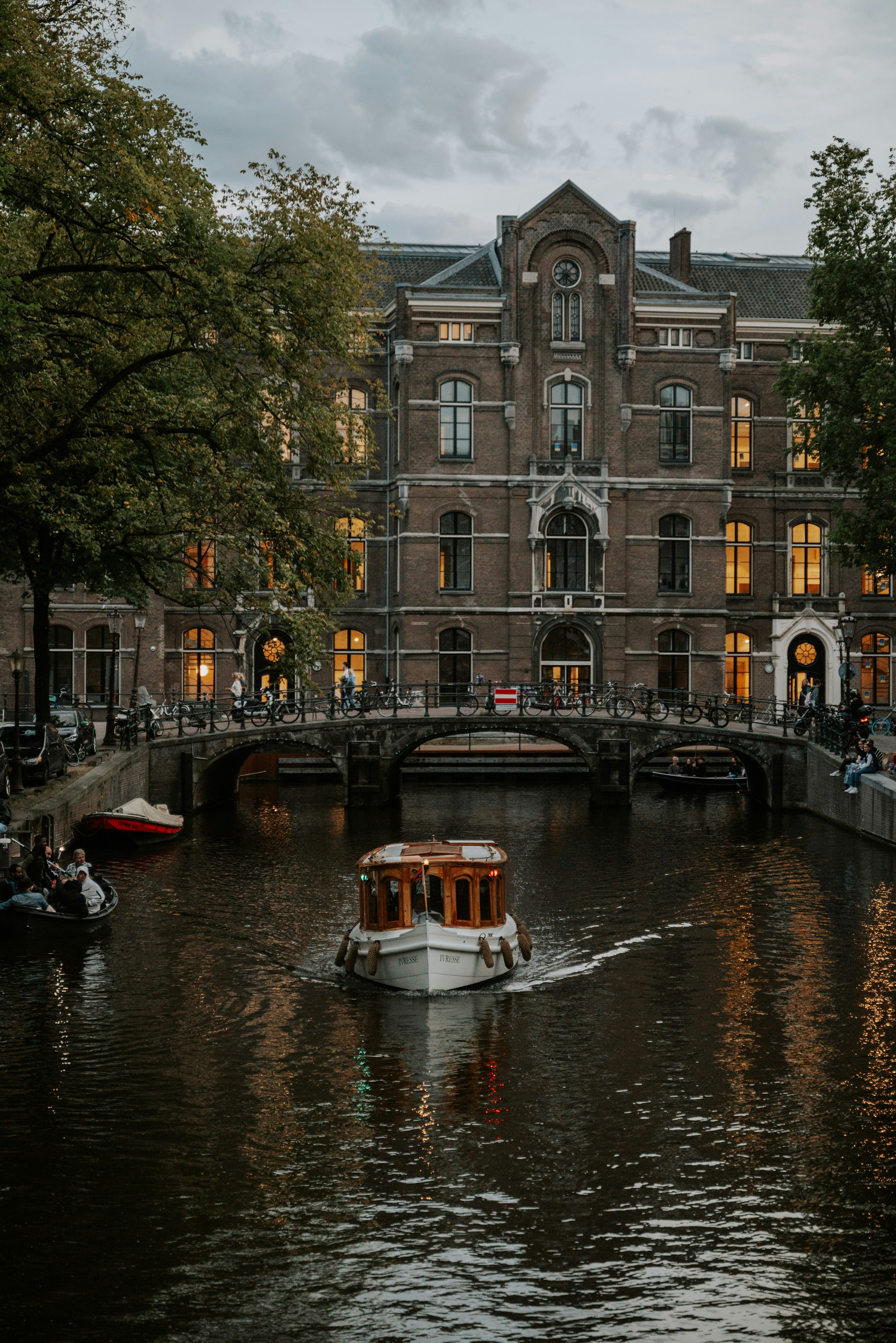 Photo by miekelauren