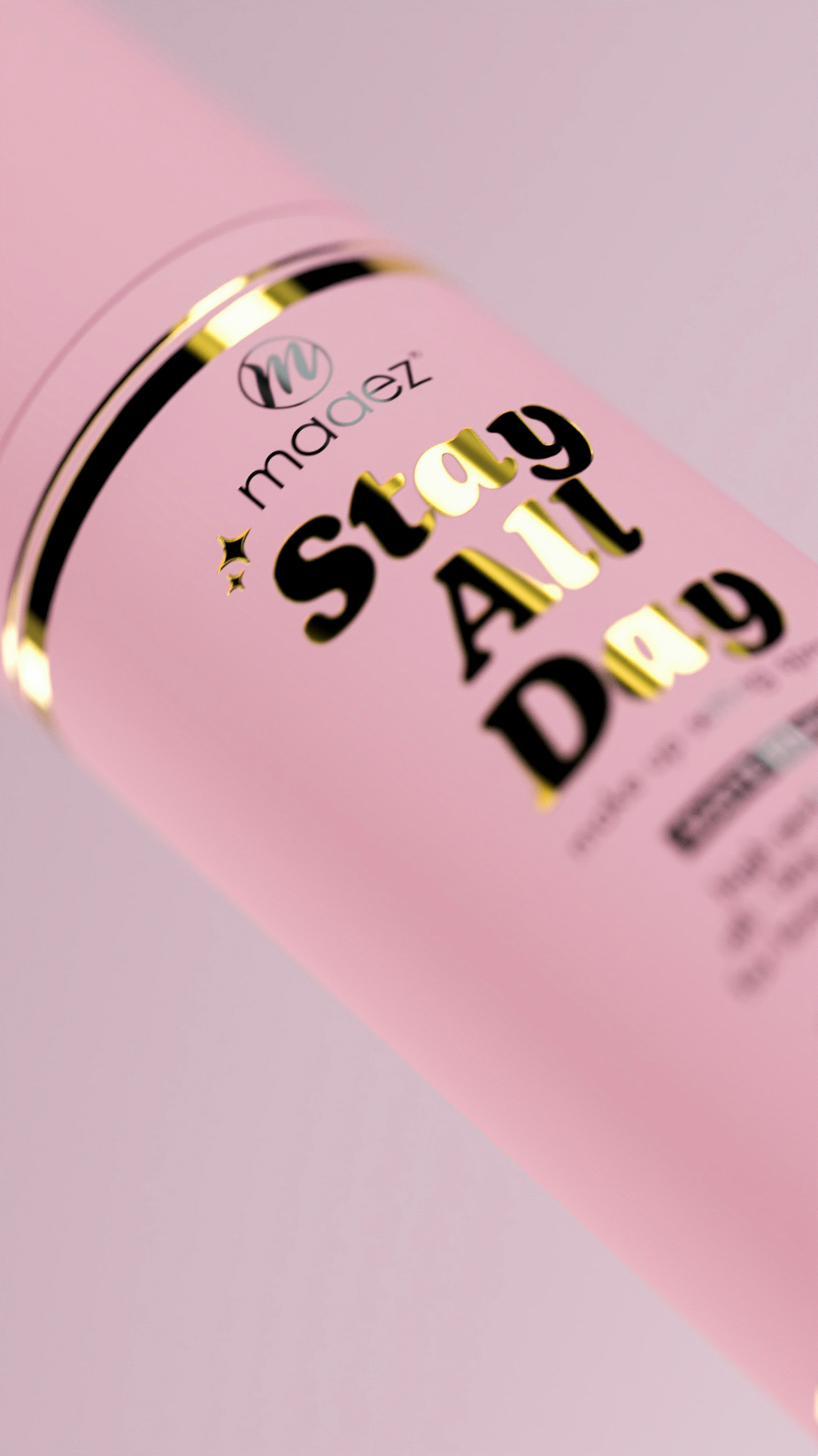 Un primer plano de una botella rosa de cosas