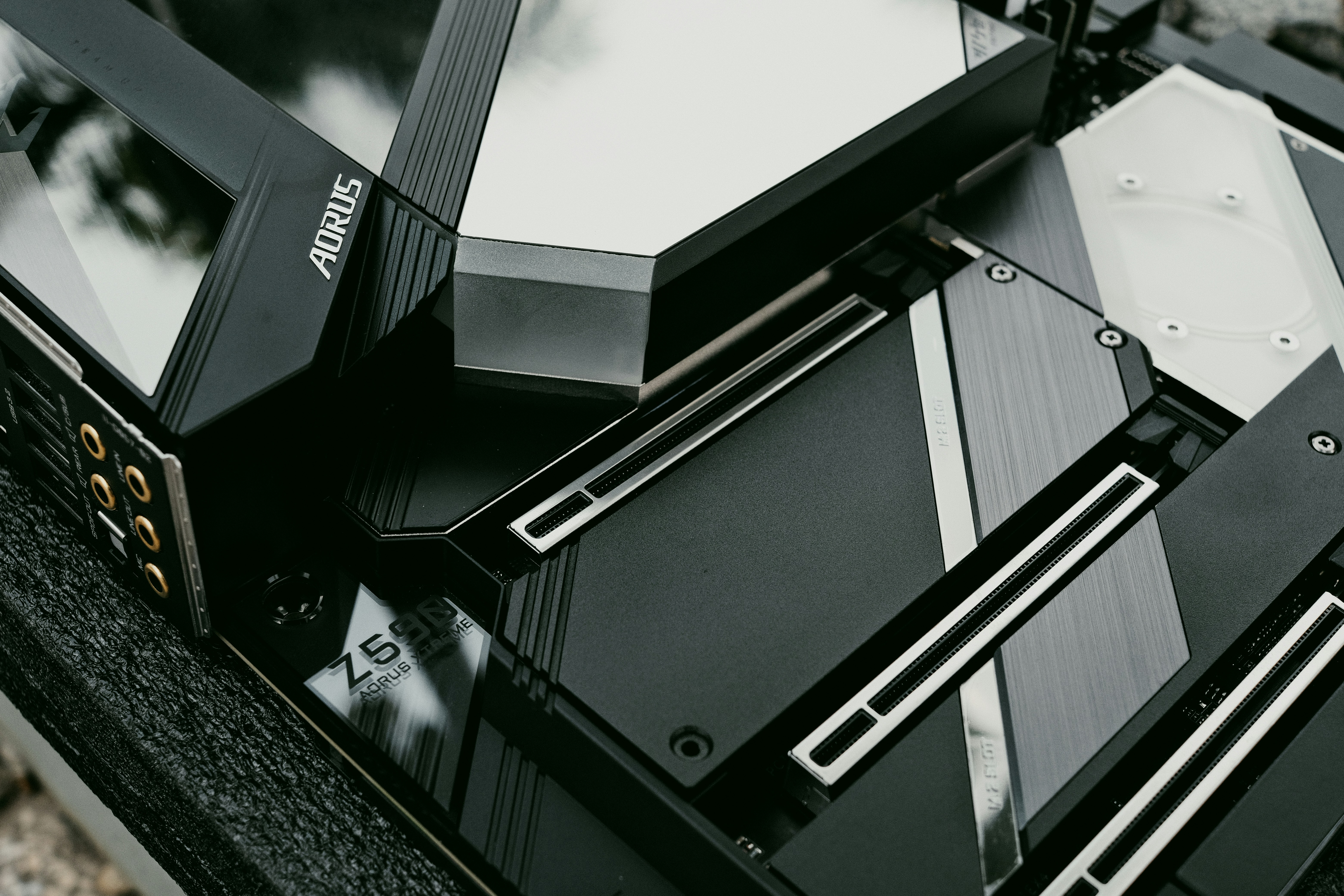 Anker : adaptateur de voyage 5 ports à prix réduit