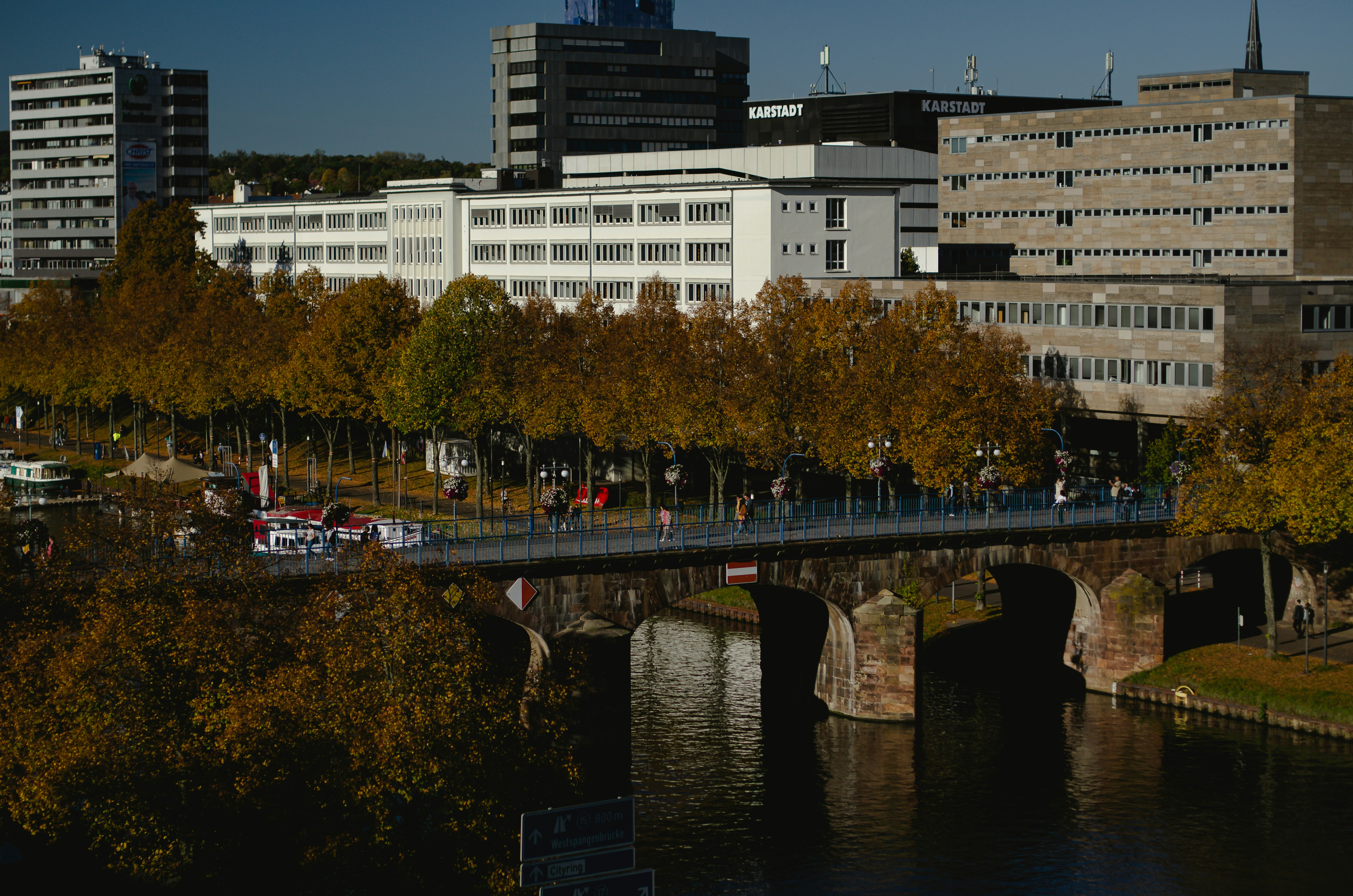 Photo by yesionova