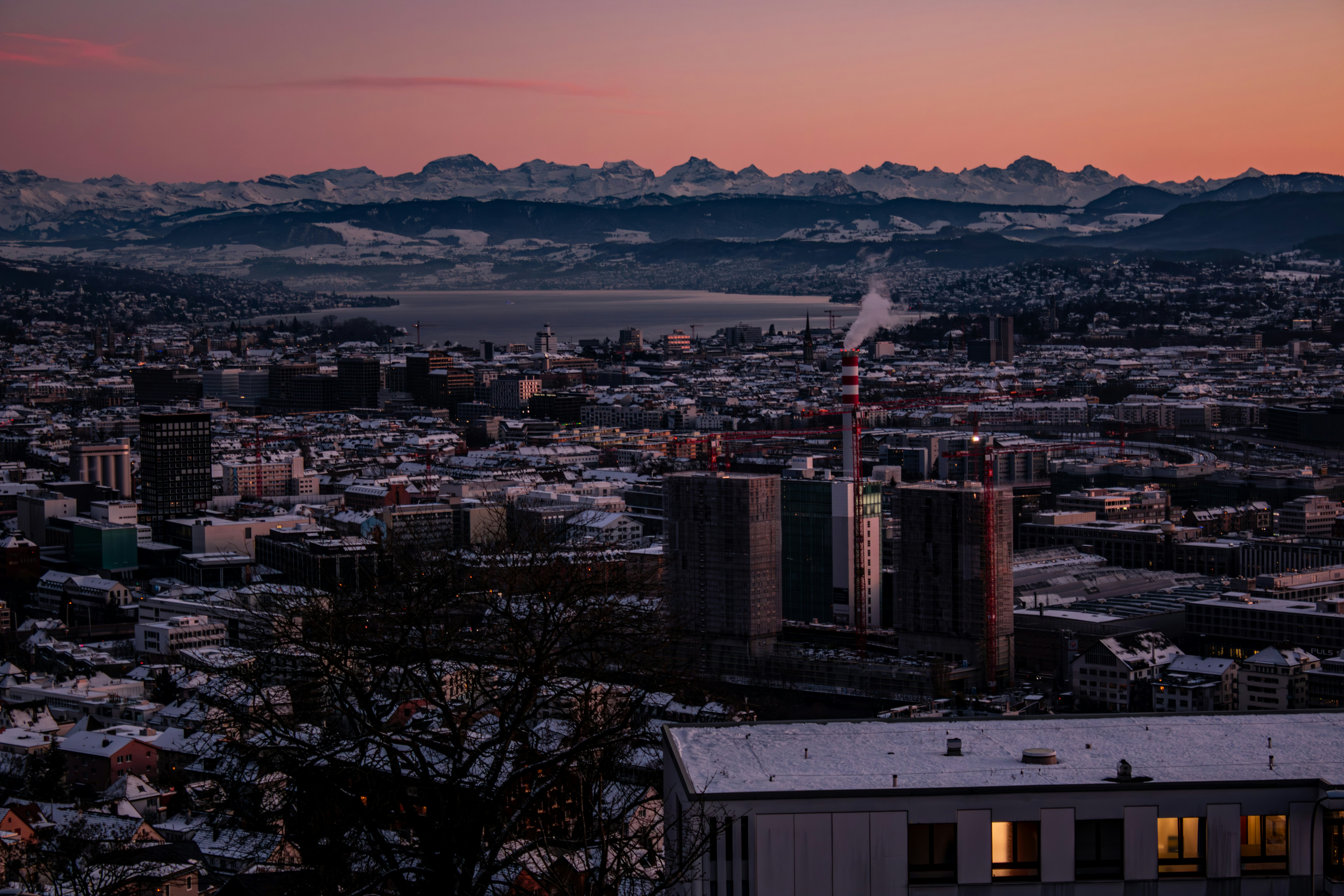 Containers in Nordland, WA