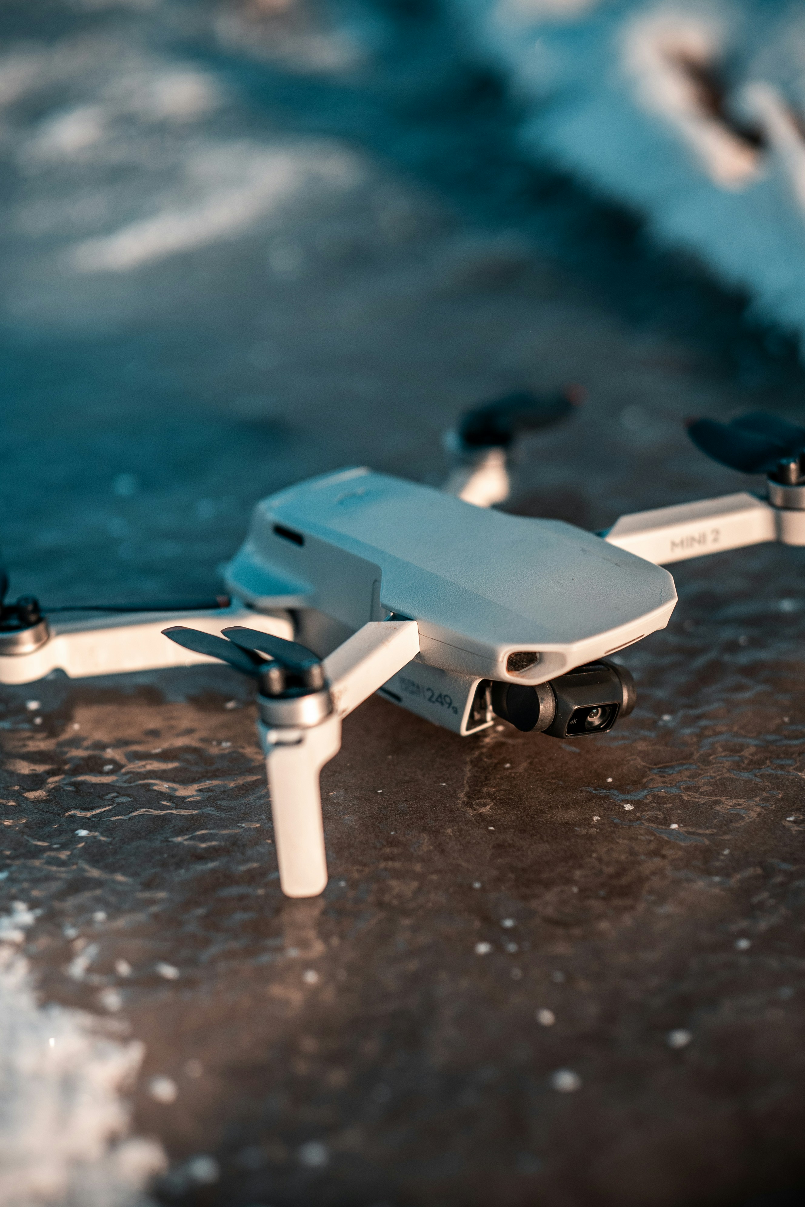 Advanced Playbook: Modular Manual Workflows for 2026 Field Techs — Offline, Edge AI, and Compliance