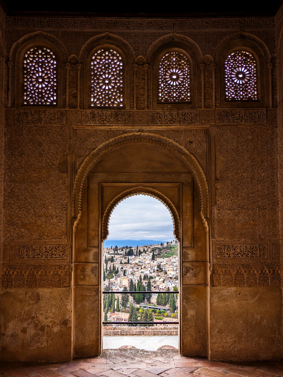 View through an ornate archway — the Révnora way