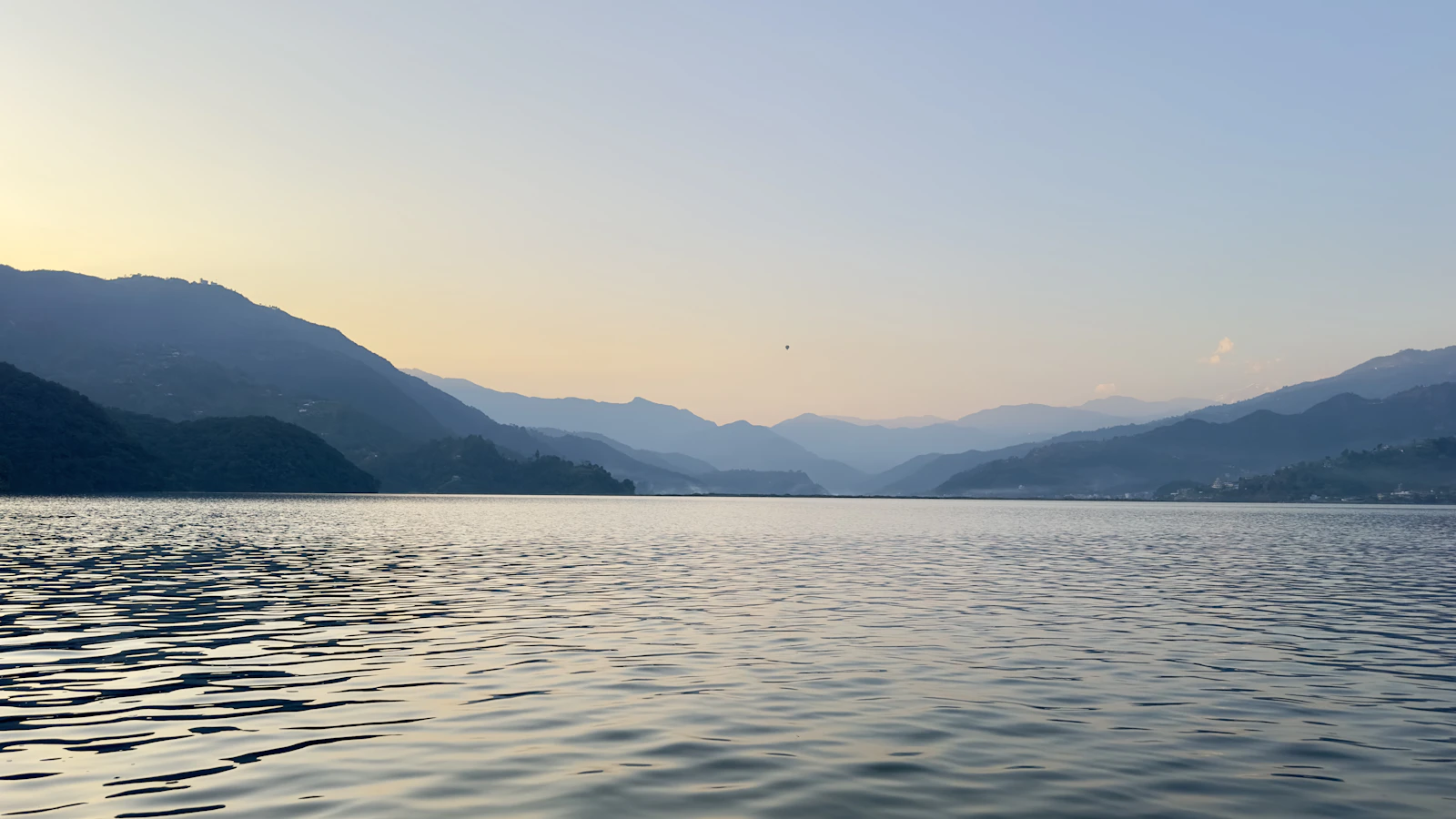 Katmandú · Pokhara