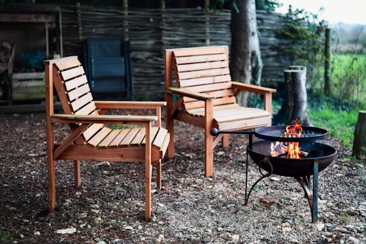 Best Comfortable Seating for a Winter-Ready Fire Pit Area