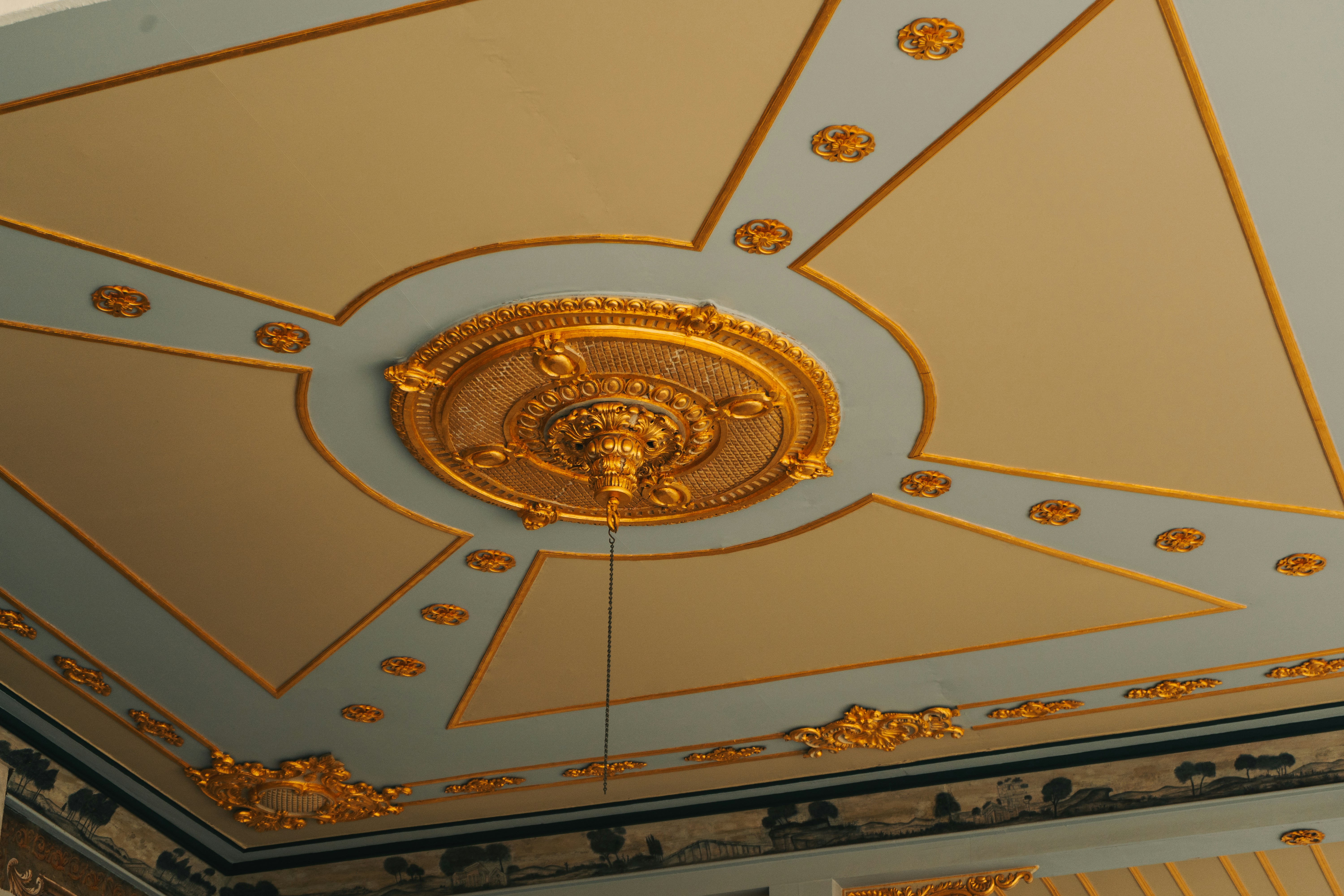 Photo by maxim_klimashin