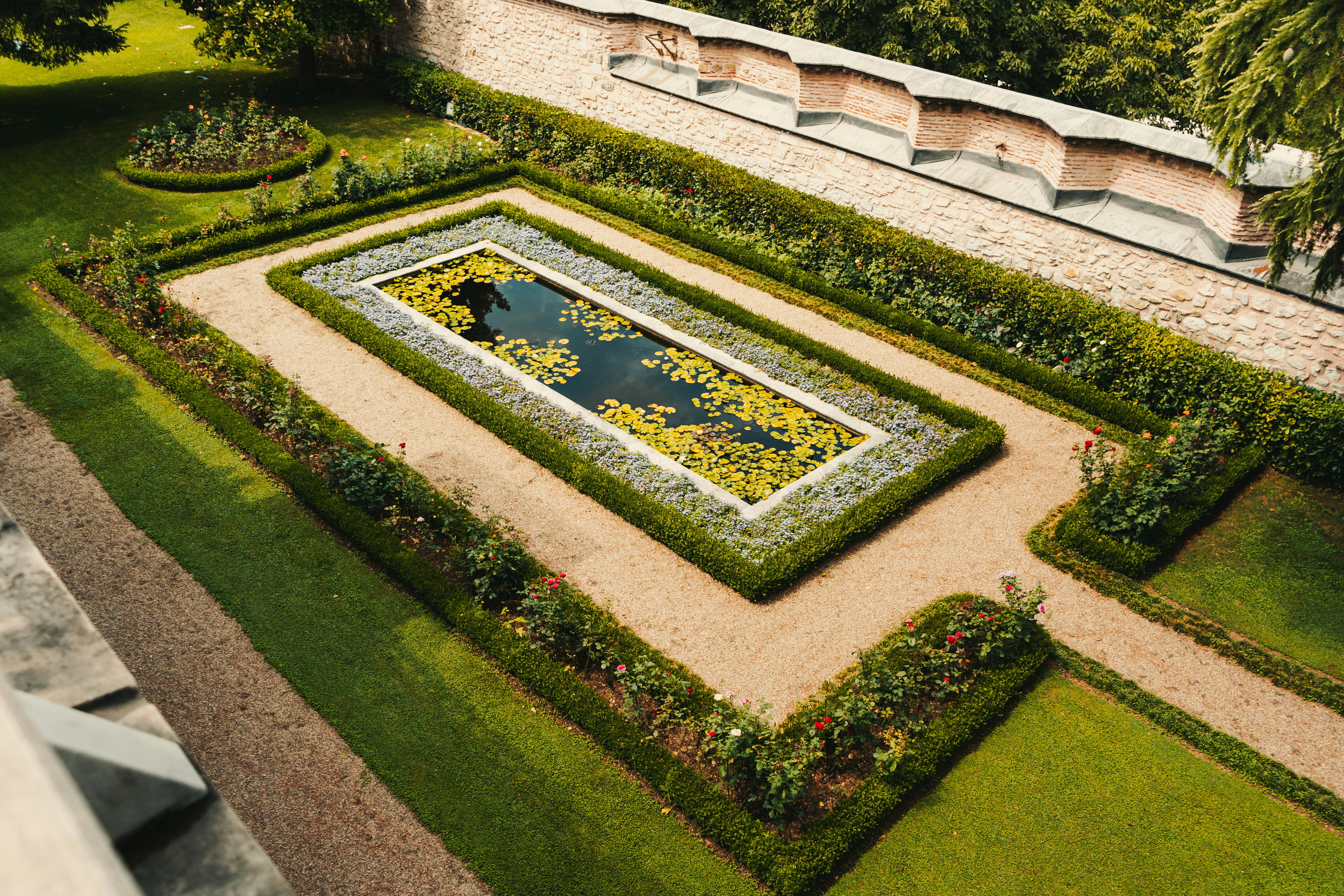 Photo by maxim_klimashin