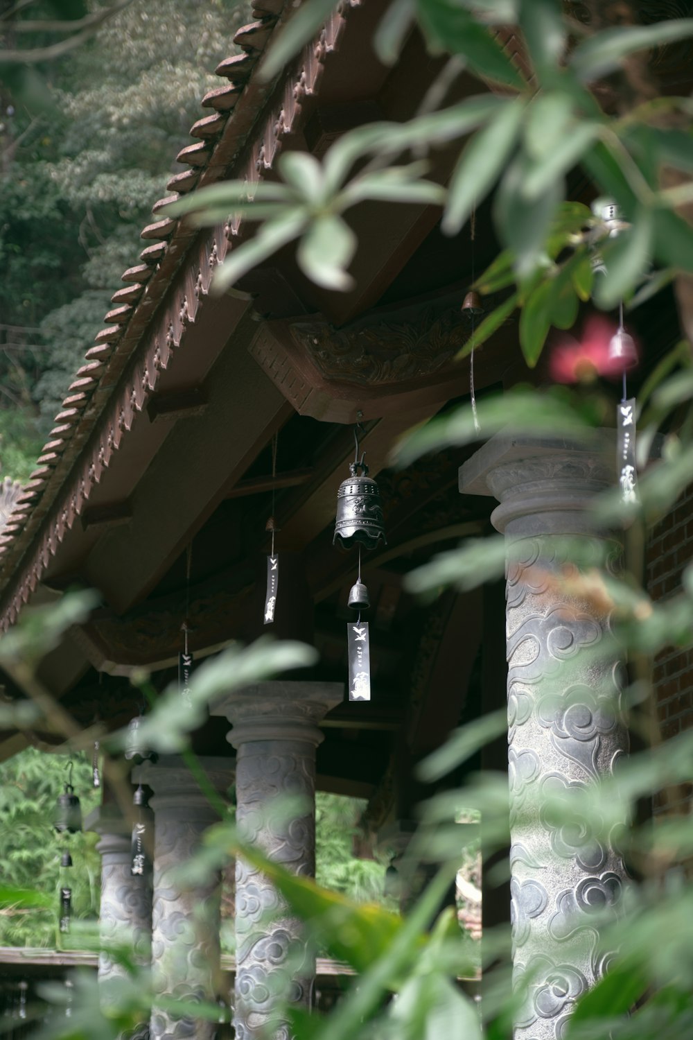 a close up of a building with a lot of columns