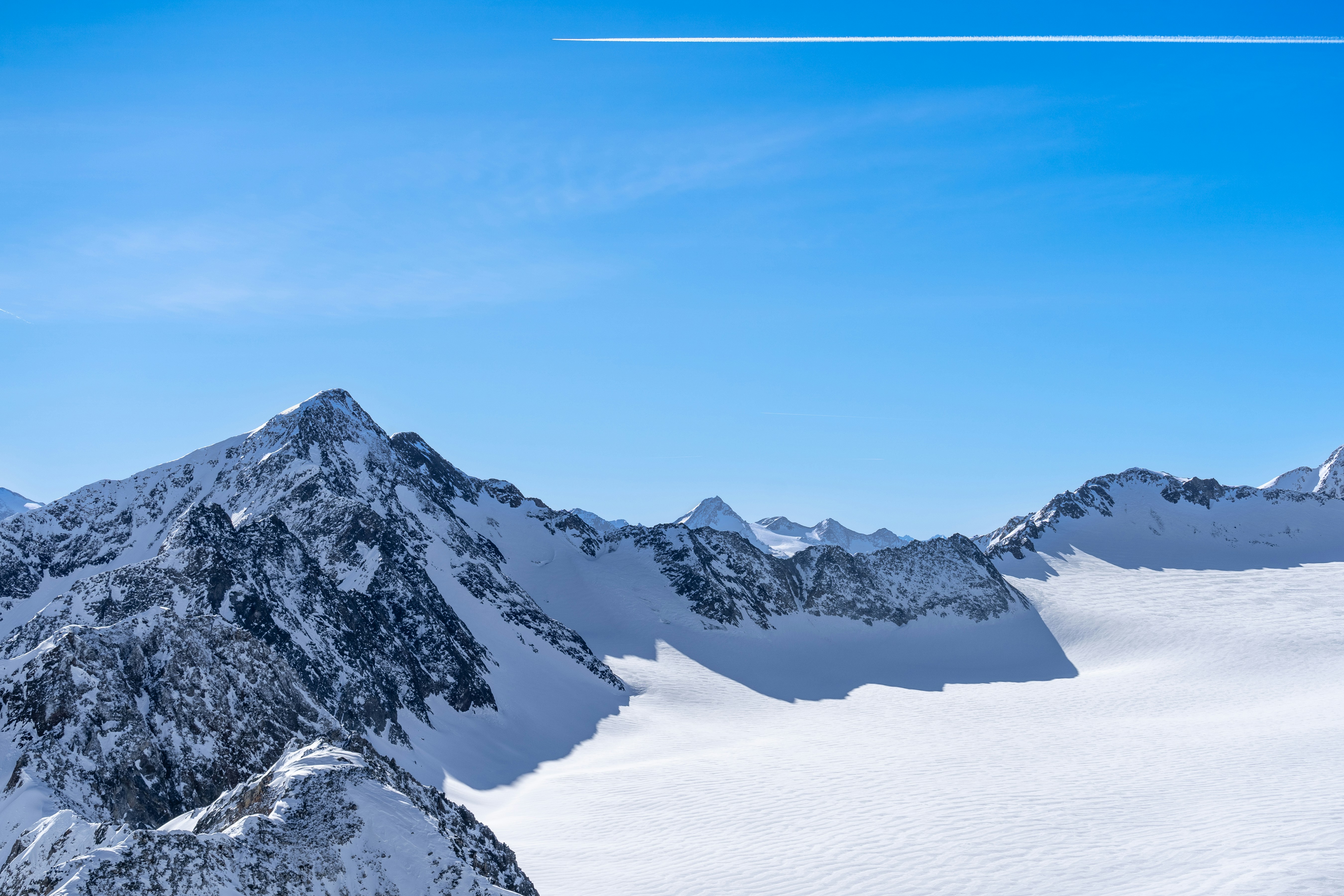 Photo by aronmarinelli