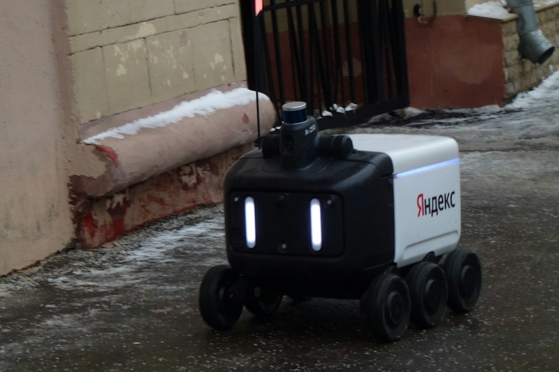 Delivery Robot Cost in 2026: Prices, Companies, Countries and Sales