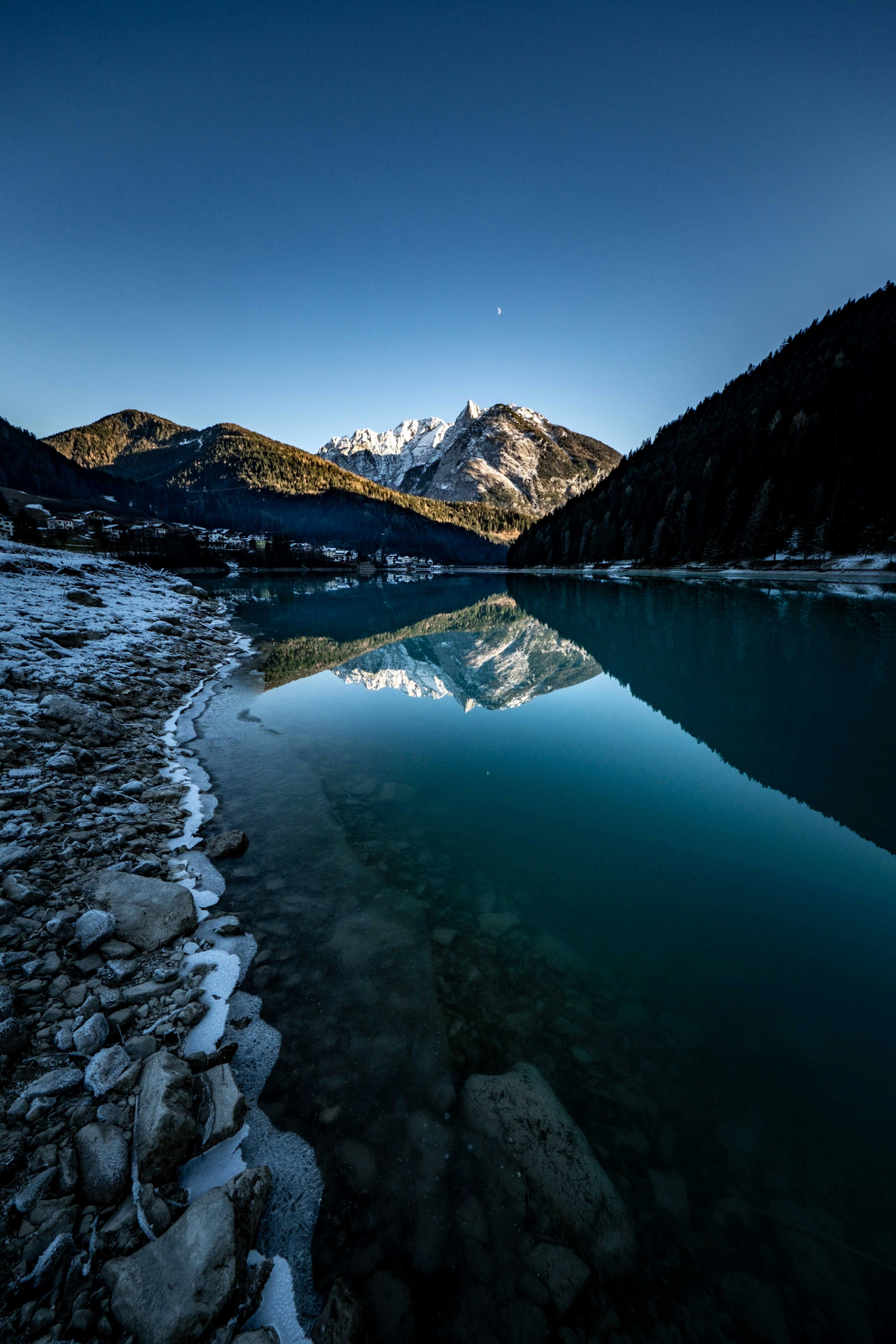 Photo by francesco_ungaro