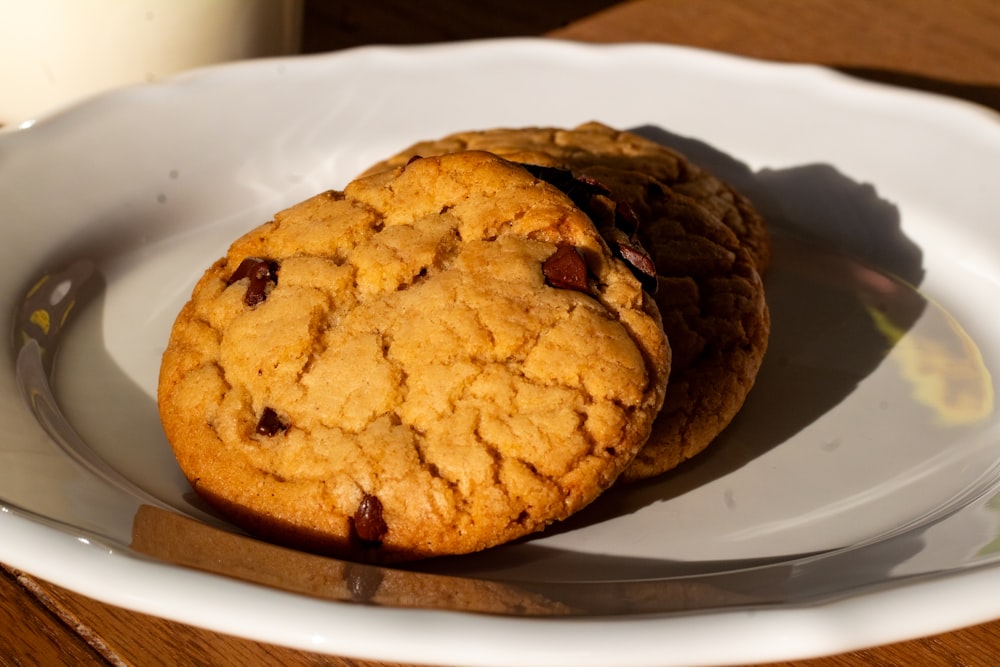 a close up of two cookies on a plate
