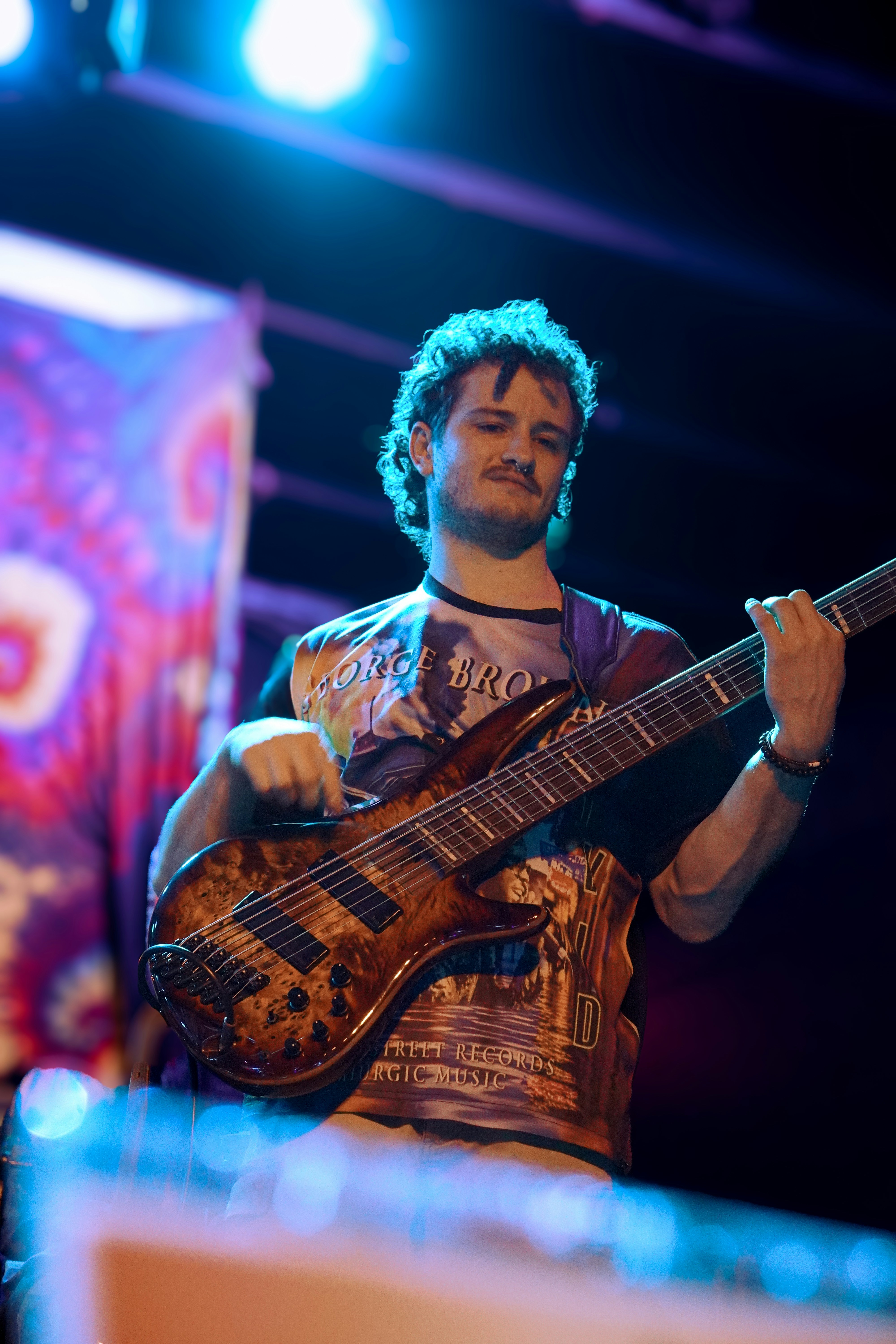 black and white bed linen