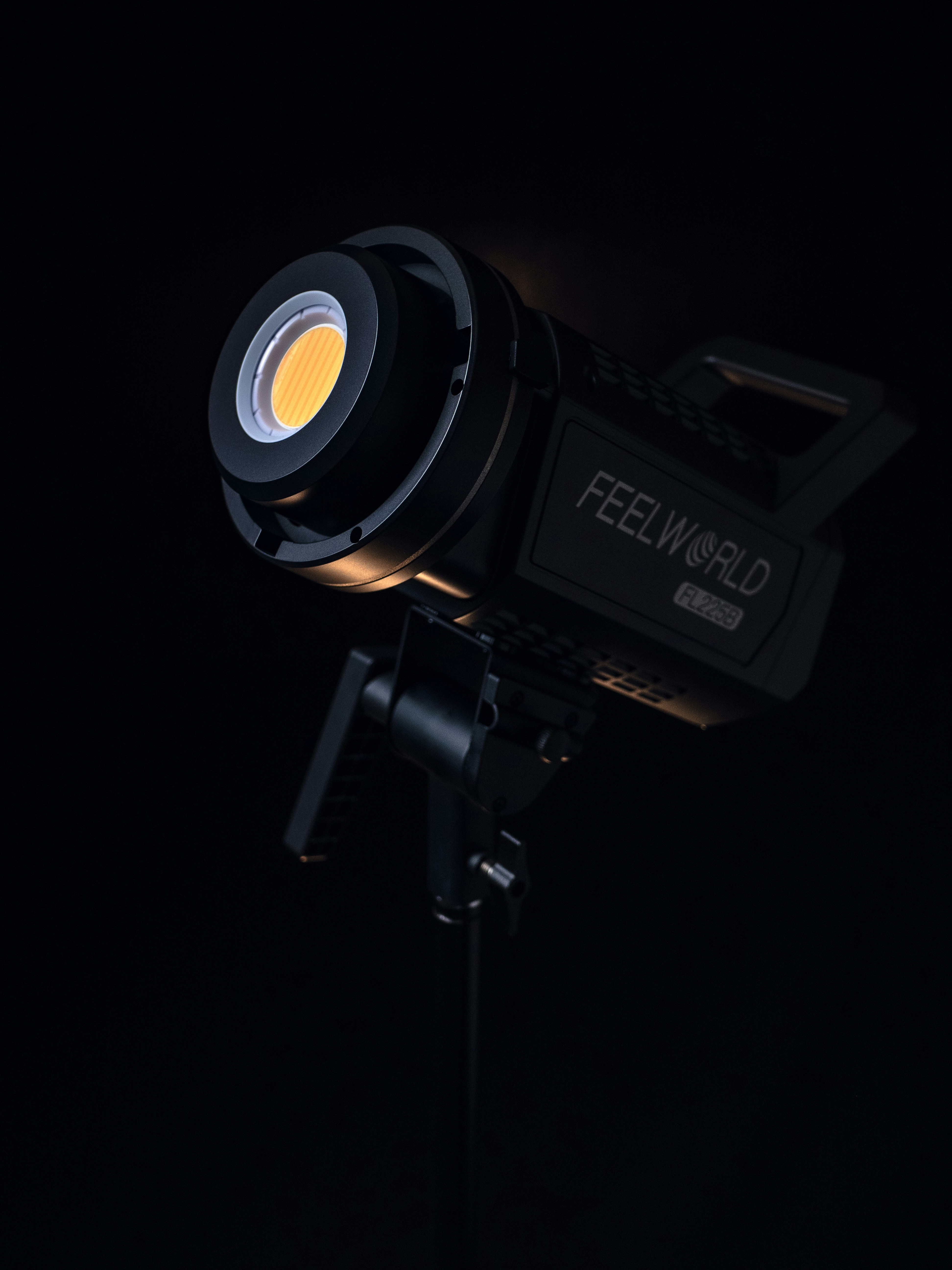 Logo for Innovate Corp