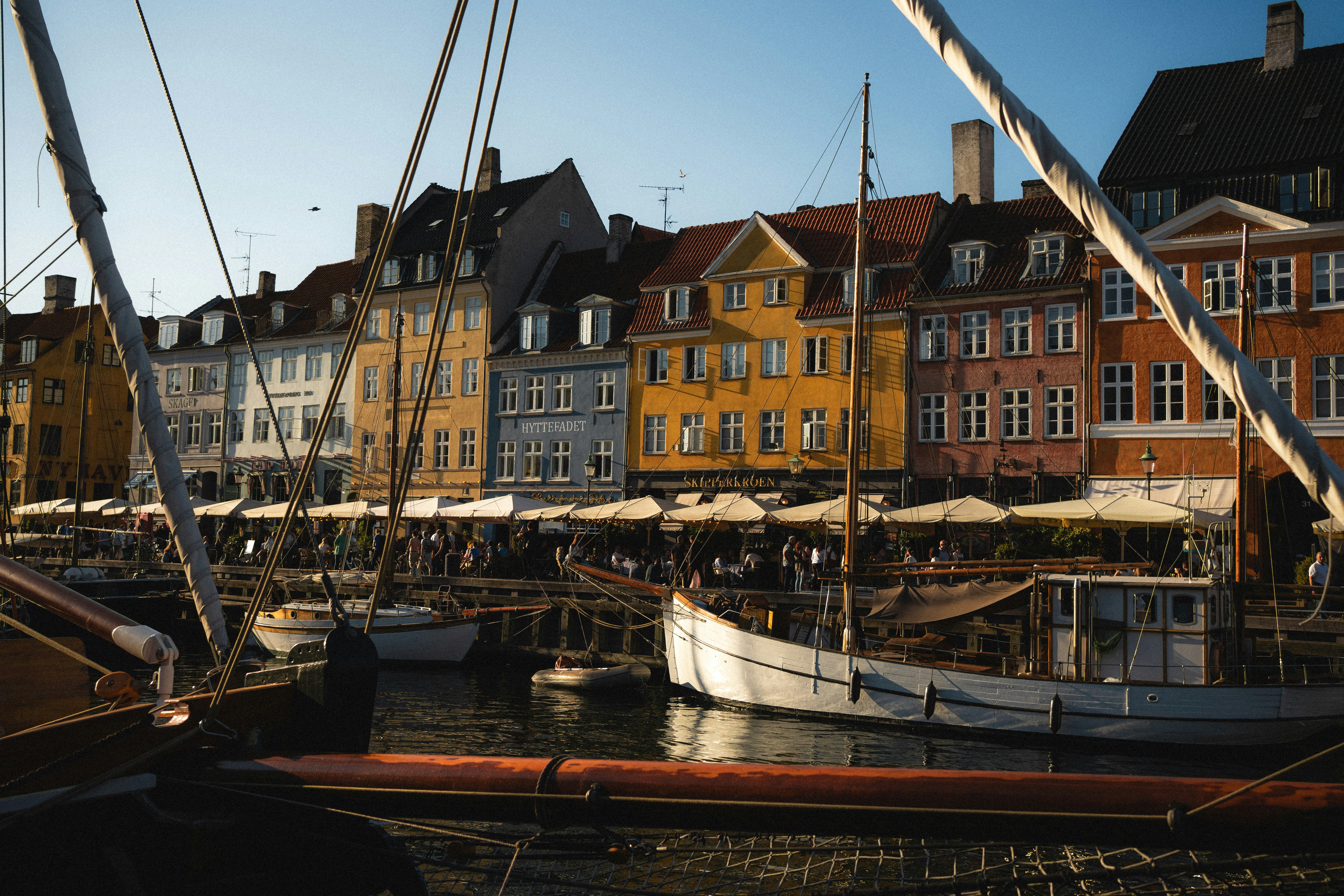 Photo by juanmaroggia