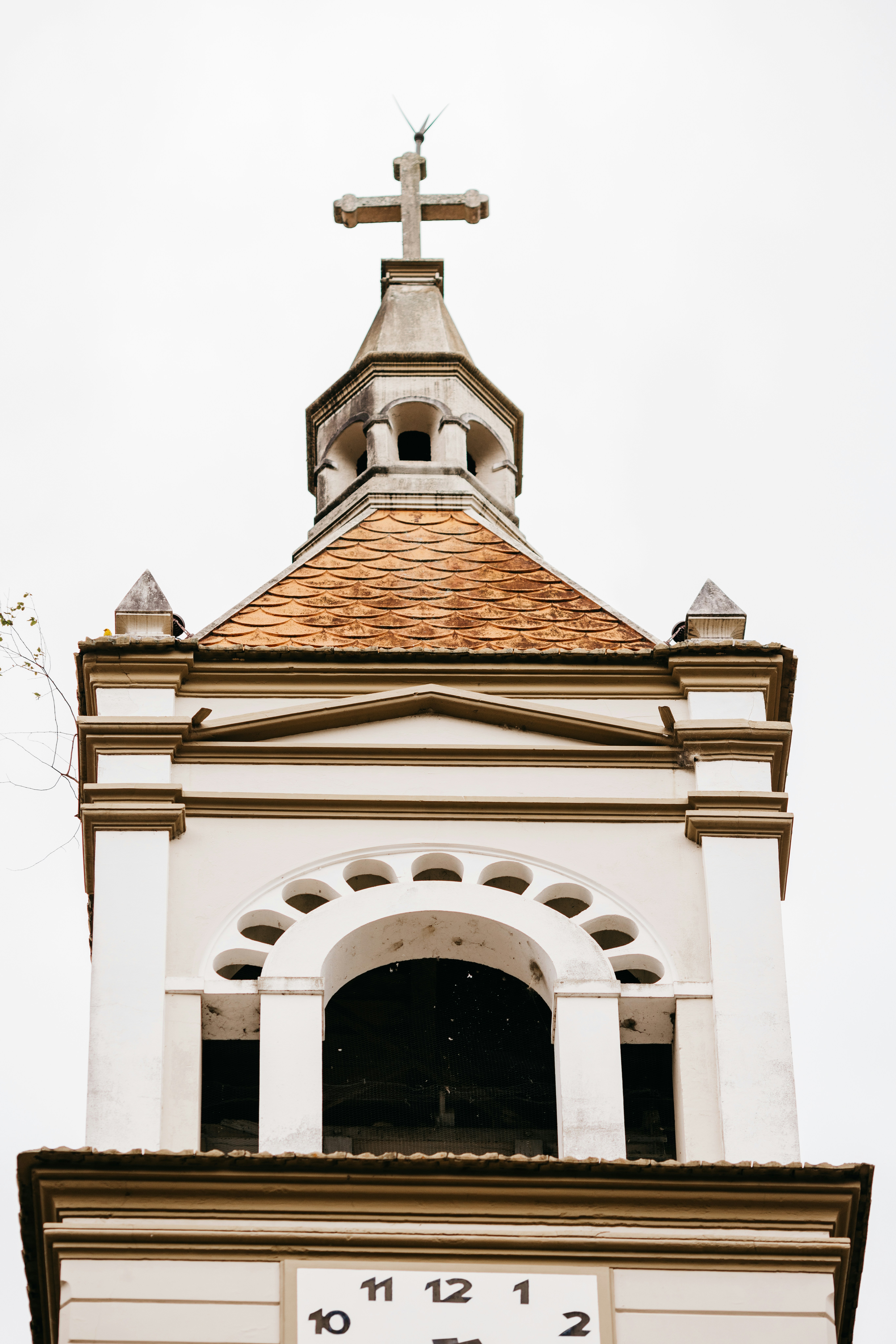 Photo by jonathanborba