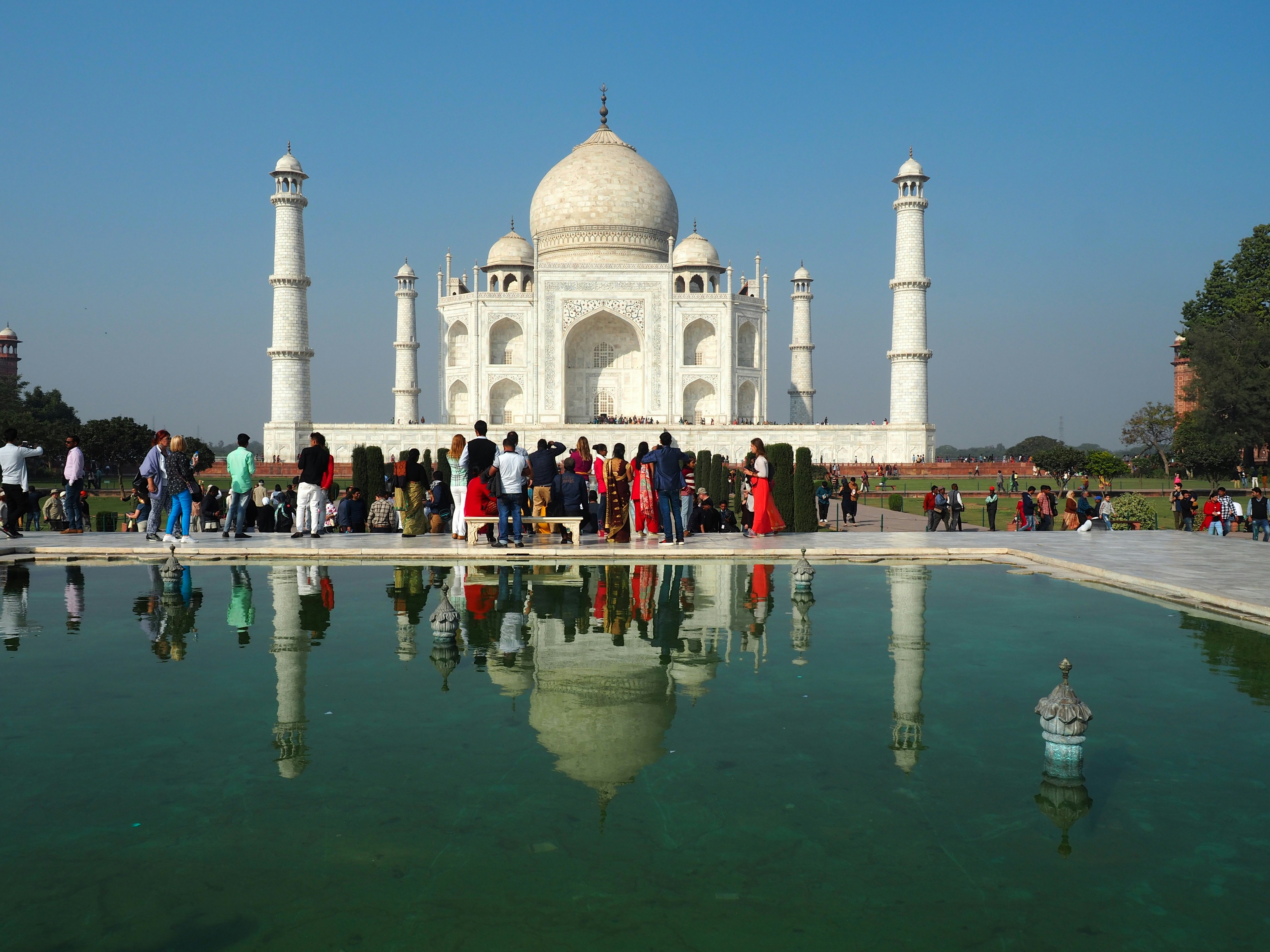 Stay online in the India with a prepaid eSIM from eSIMlii. Instant activation, no roaming charges, and reliable coverage.