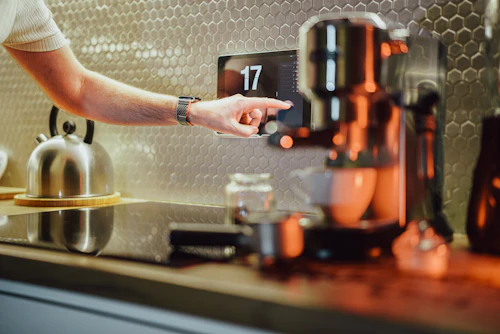 Temperature-Control Smart Mug