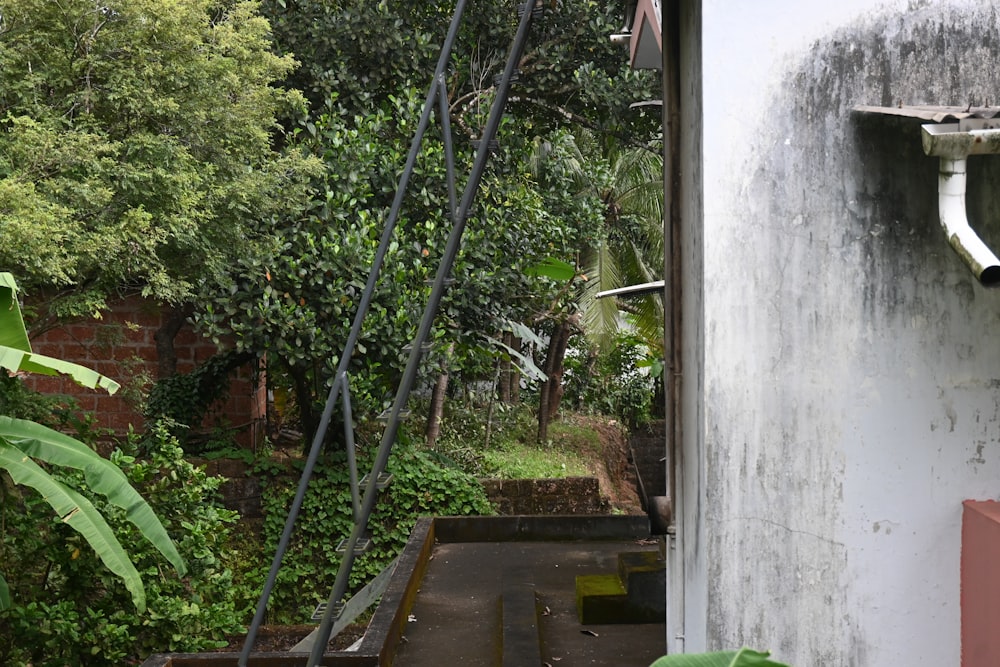 a view of the back of a house from outside