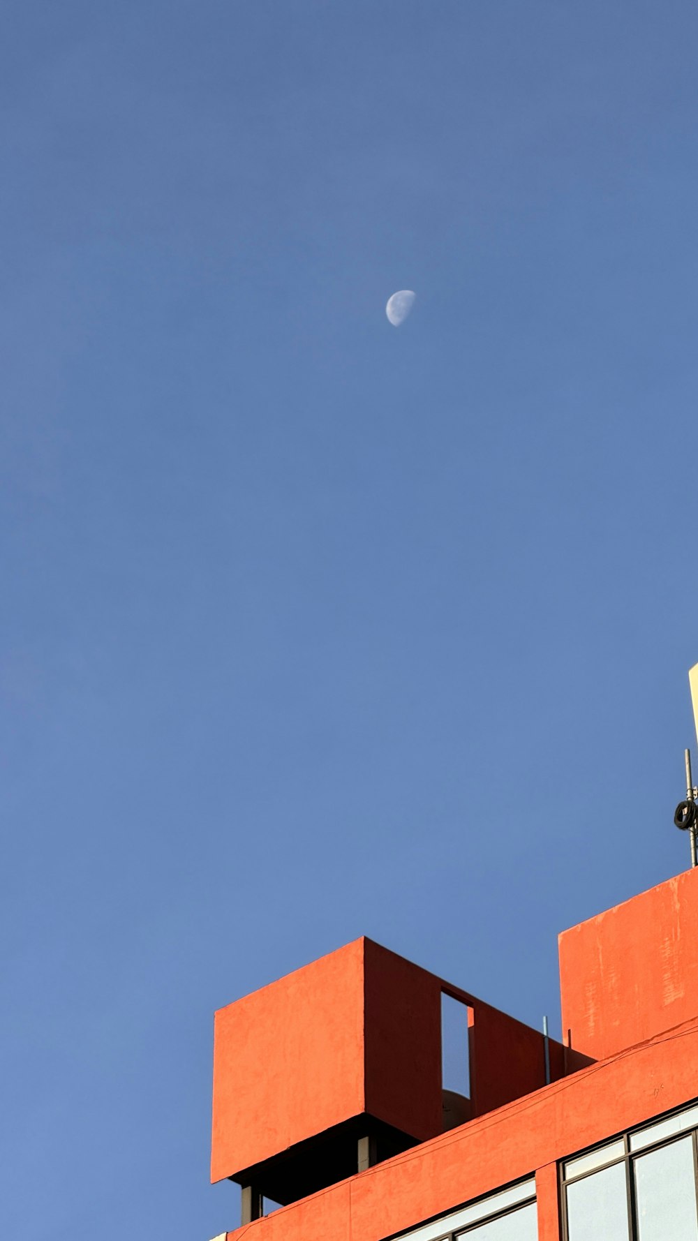 a building with a satellite dish on top of it