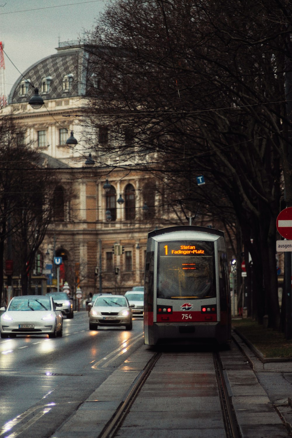 a city street filled with lots of traffic