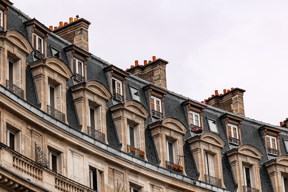 a row of windows on the side of a building