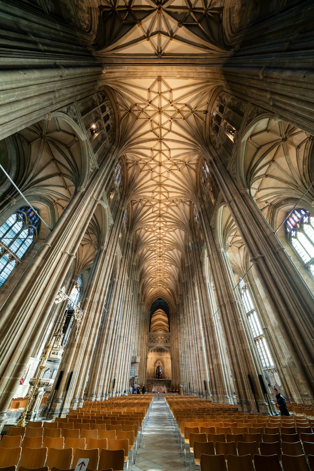 the interior of a large cathedral with vaulted ceilings